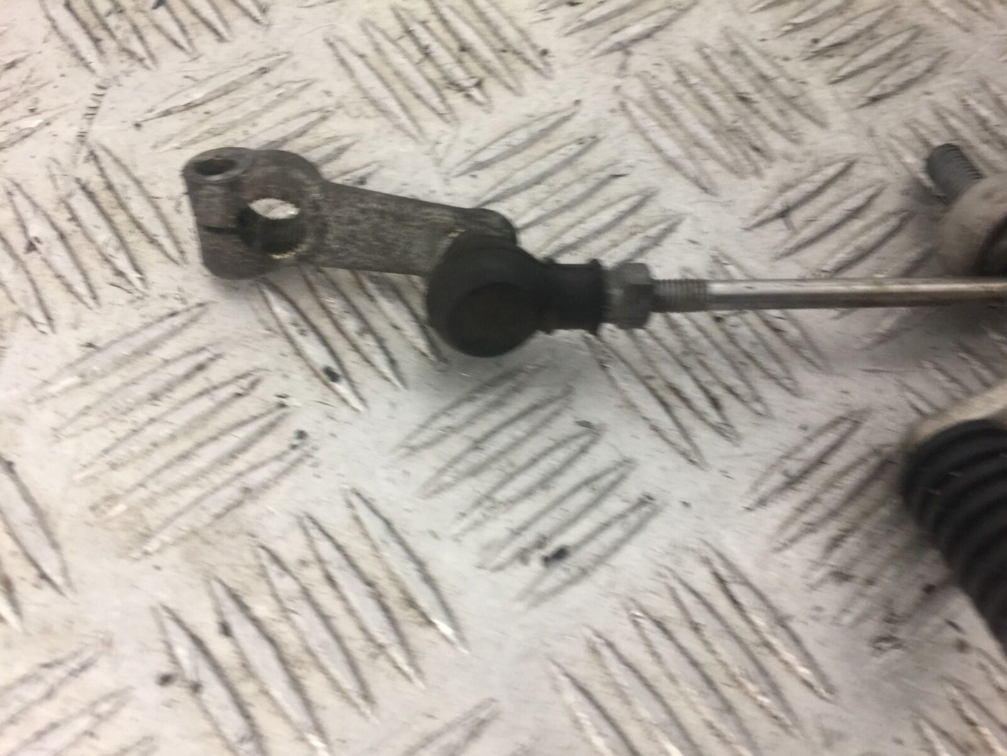 HONDA HONDA CBR400 RR FRONT LEFT HANGER COMPLETE  YEAR 1990-95(STOCK 624)