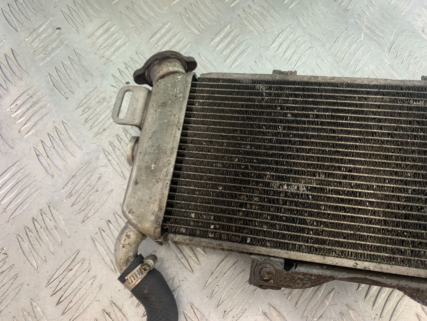 KAWASAKI ER6 F RADIATOR AND FAN  YEAR 2005-2008 (CMB1098)