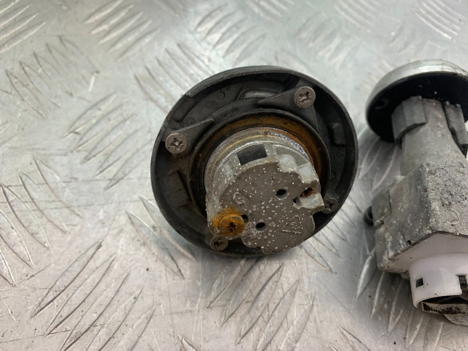YAMAHA XMAX 125 XMAX-125 LOCKS AND KEY   YEAR 2015-2020  (CMB1266)