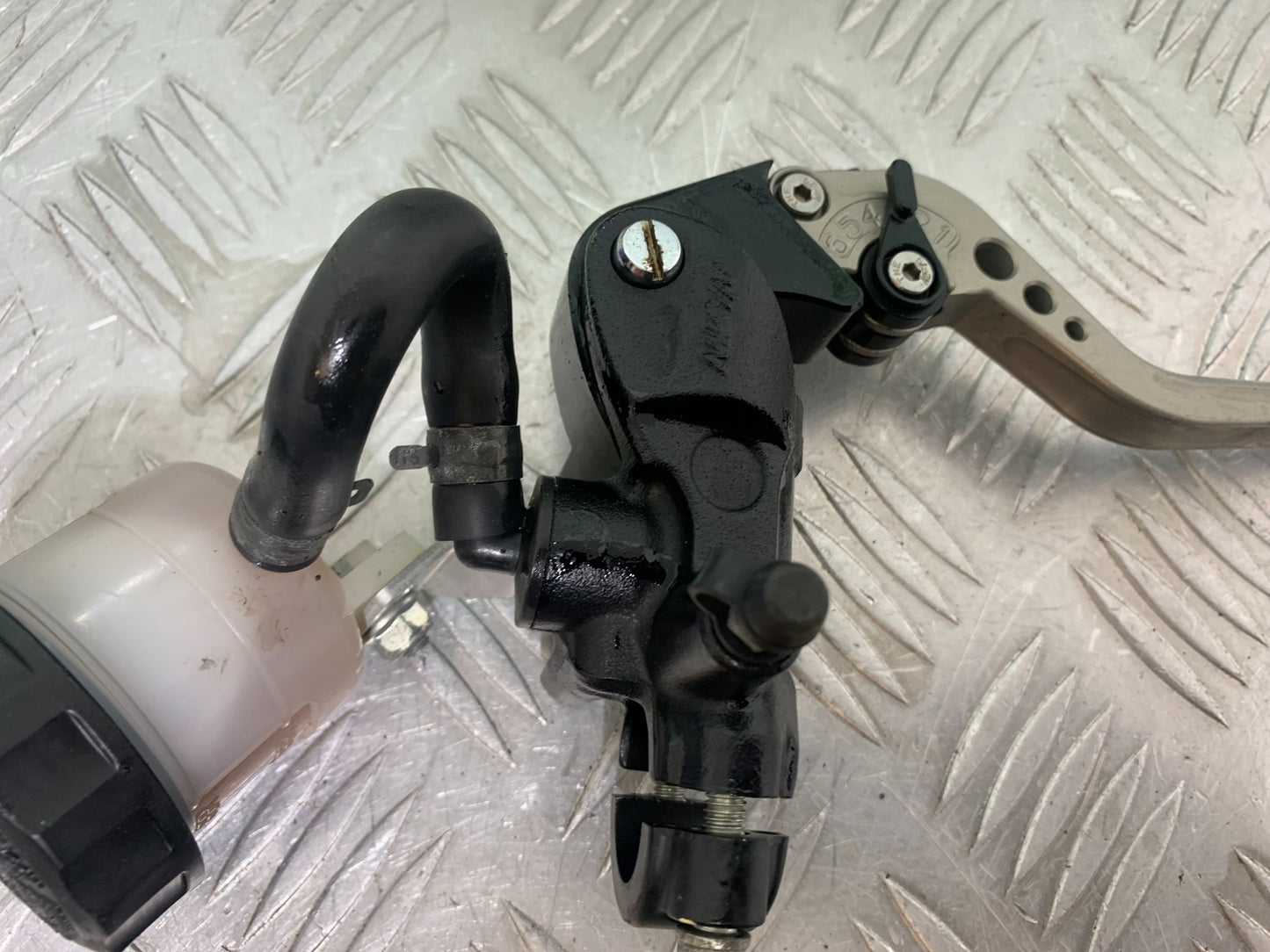 MV AGUSTA 800 F3 FRONT BRAKE MASTER CYLINDER   YEAR 2013-2016 (CMB1152)
