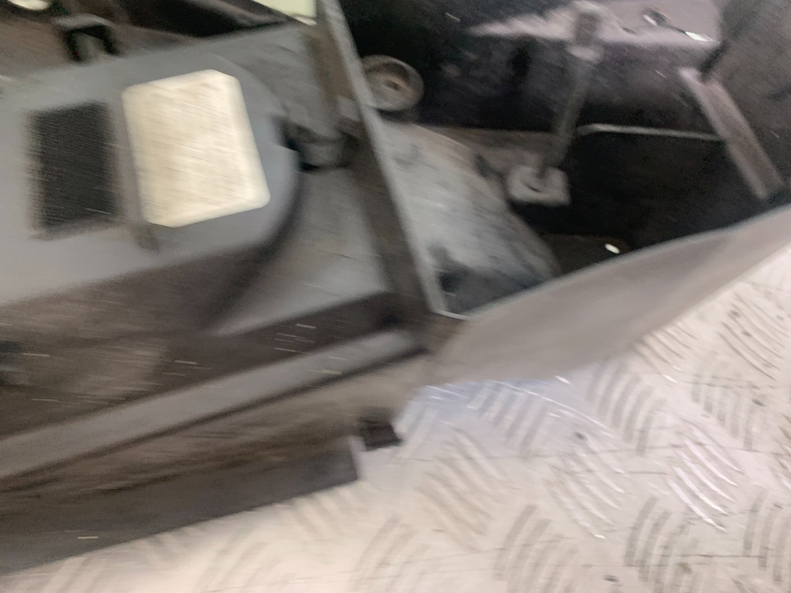 HONDA XL125 VARADERO UNDERTRAY  YEAR 2001-2006  (CMB1210)