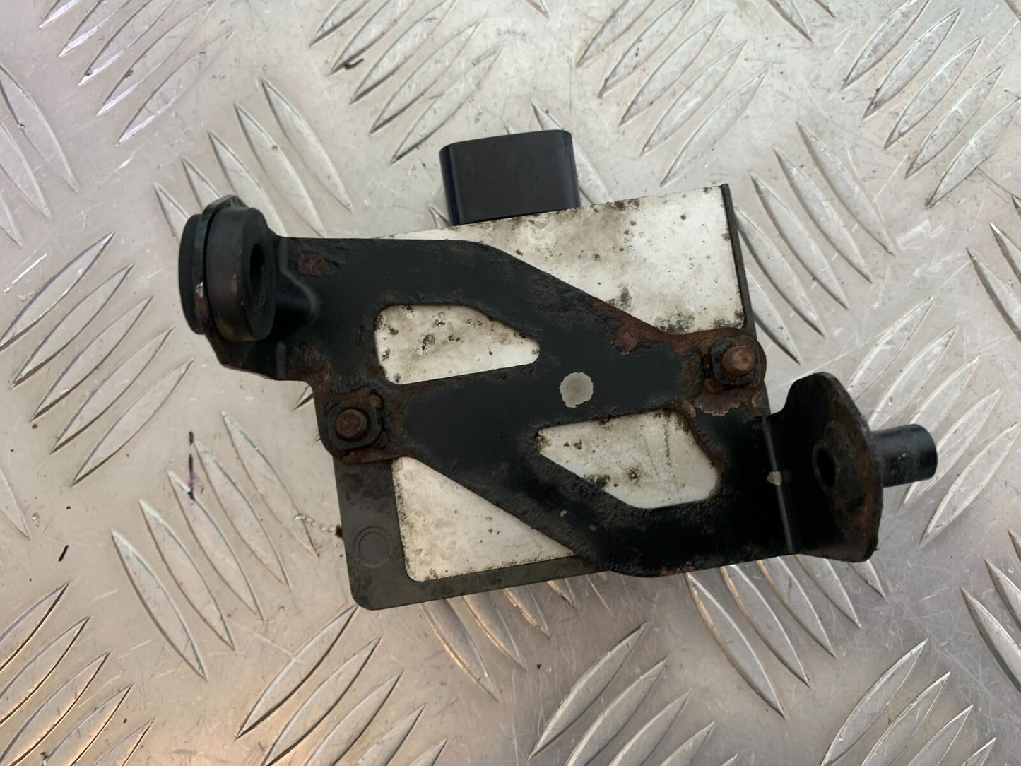 KAWASAKI NINJA 650 REGULATOR  YEAR 2017-2019 (CMB1018)