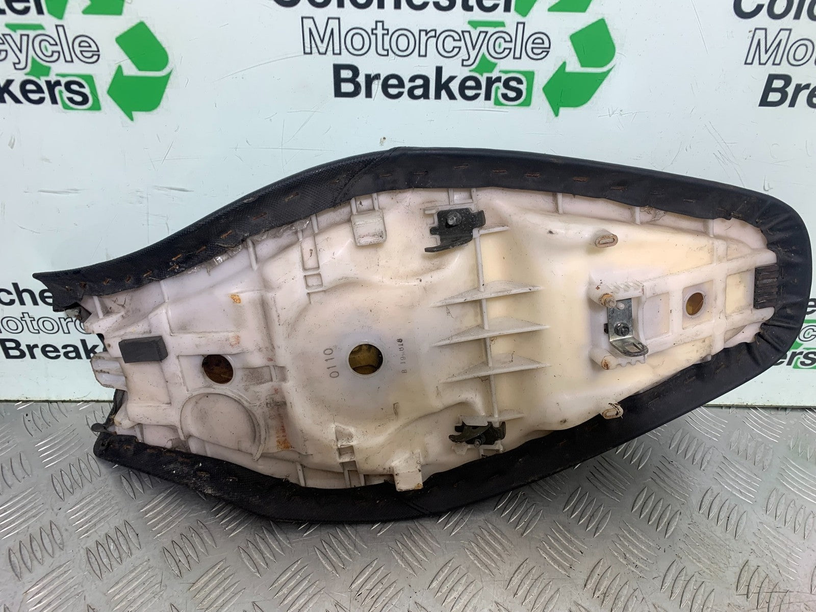 KAWASAKI ER6 F ER6F SEAT  YEAR 2005-2008 (CMB1277)