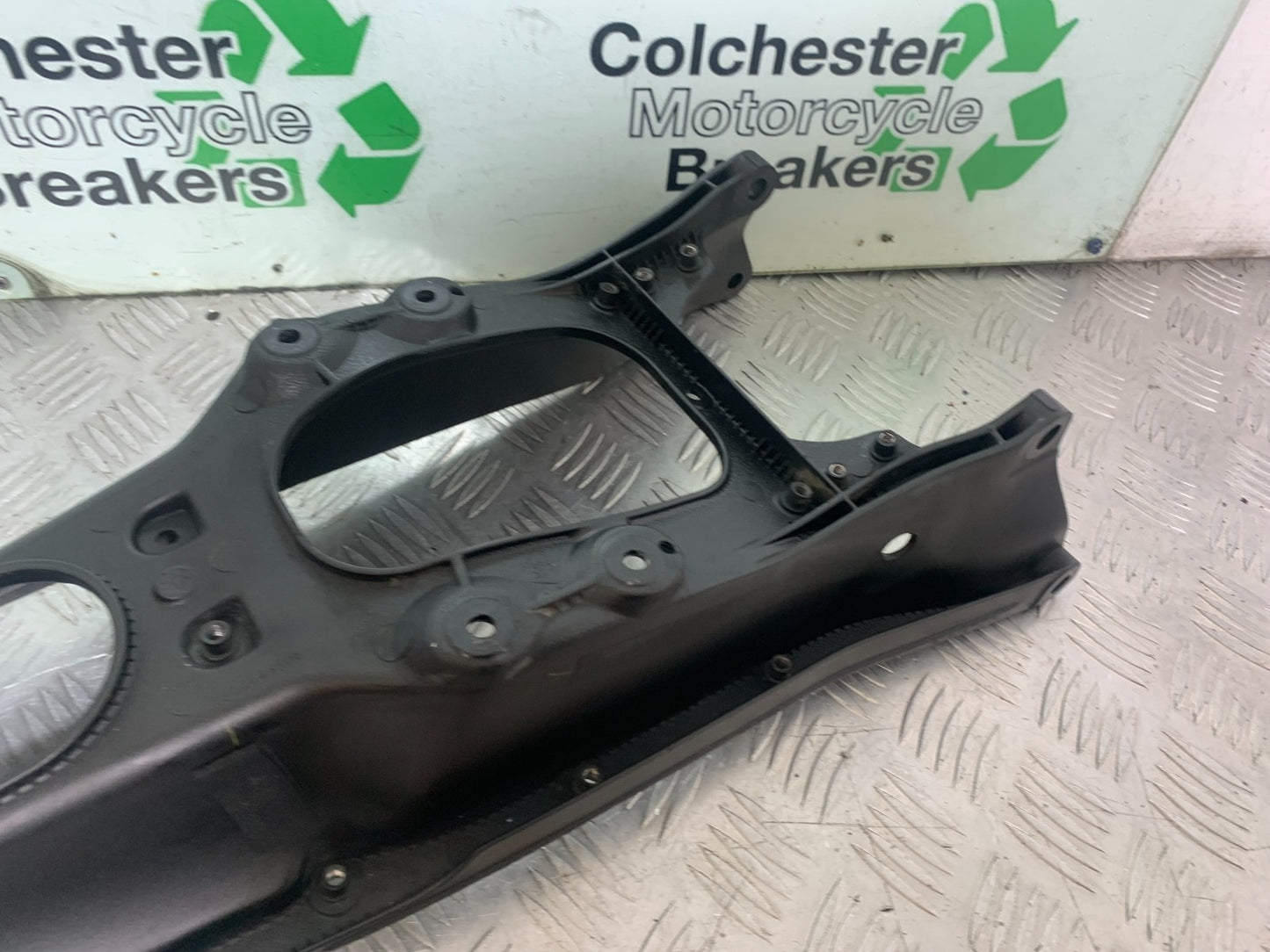 YAMAHA YZF R1 14 B BIG BANG REAR SUBFRAME 2009-14 (CMB1175)