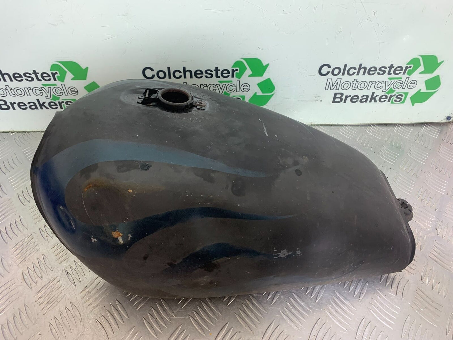 YAMAHA XS1100 MIDNIGHT SPECIAL PETROL TANK  YEAR 1980-1982 (CMB1122)