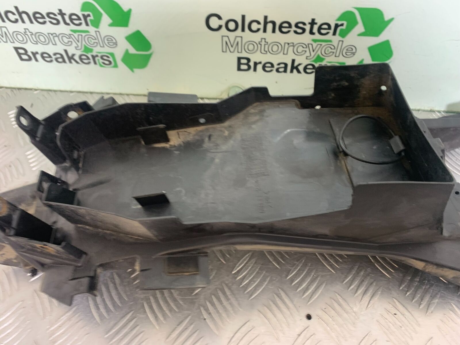 SUZUKI DL 650 V-STROM UNDERTRAY YEAR 2020 (CMB1117)