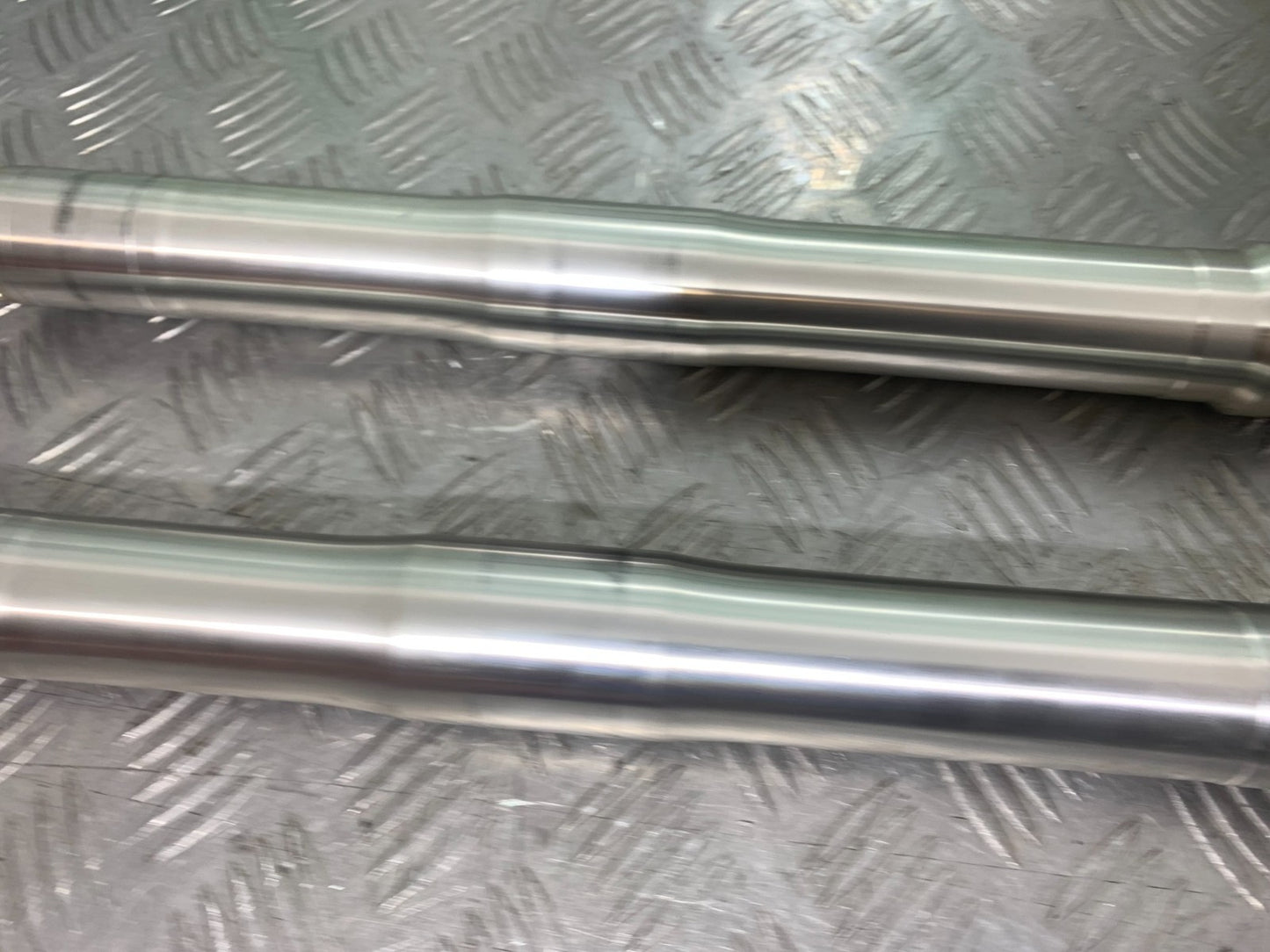 HONDA CBR1000 rr FIREBLADE FORKS   YEAR 2006 (CMB1220)