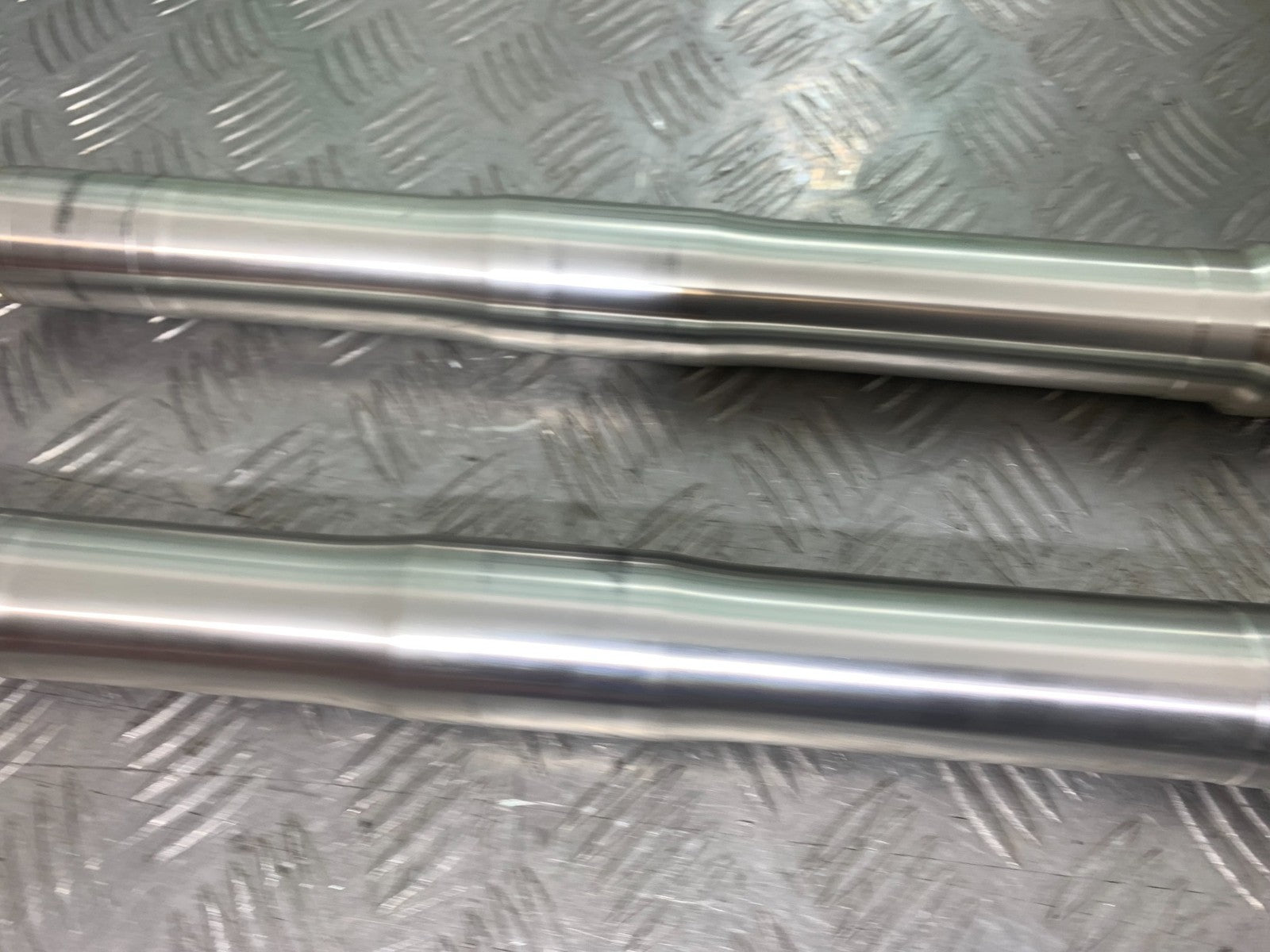 HONDA CBR1000 rr FIREBLADE FORKS   YEAR 2006 (CMB1220)