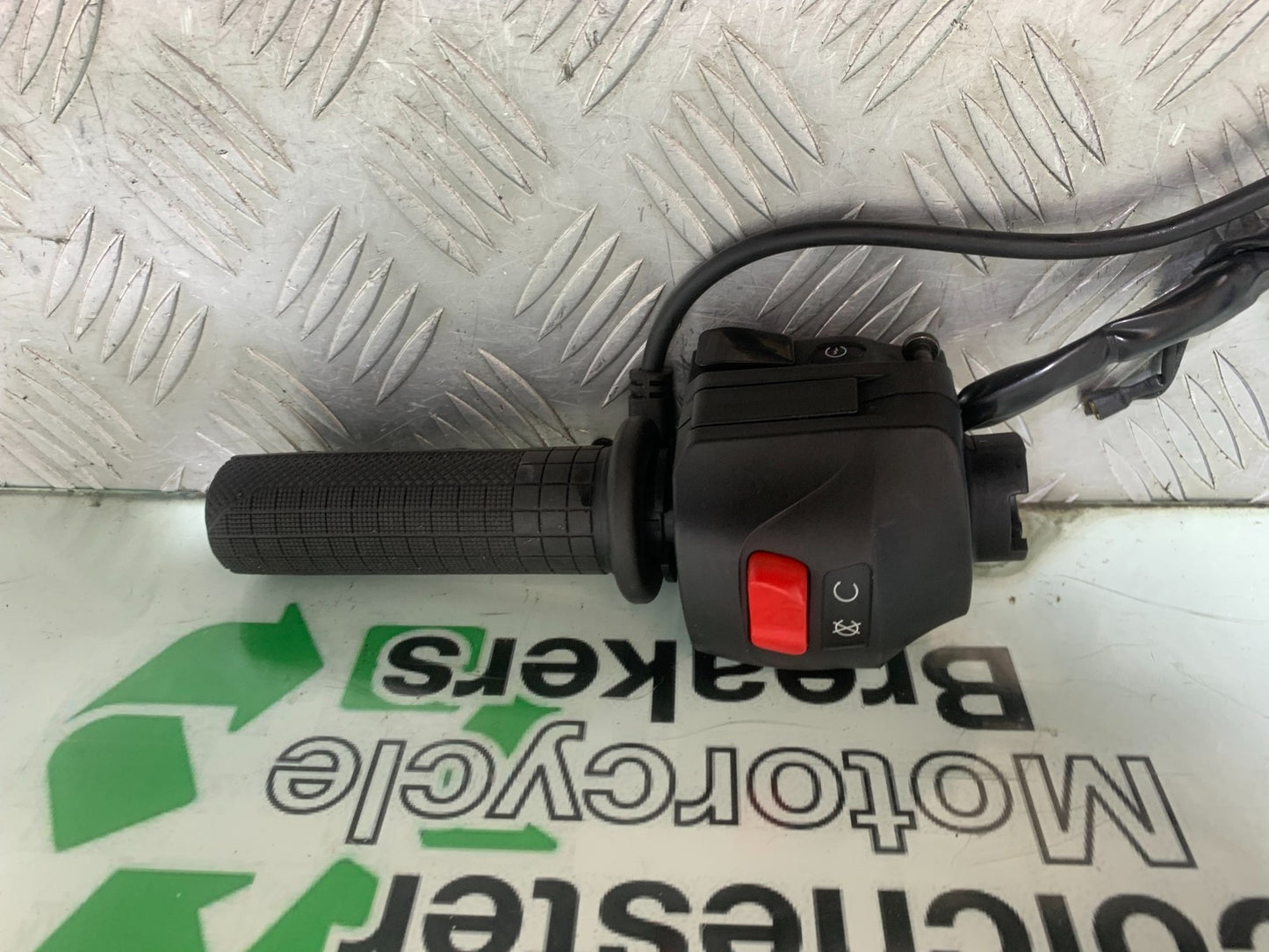 KTM 390 ADVENTURE RIGHT SWITCH GEAR YEAR 2020-24 (CMB1240)