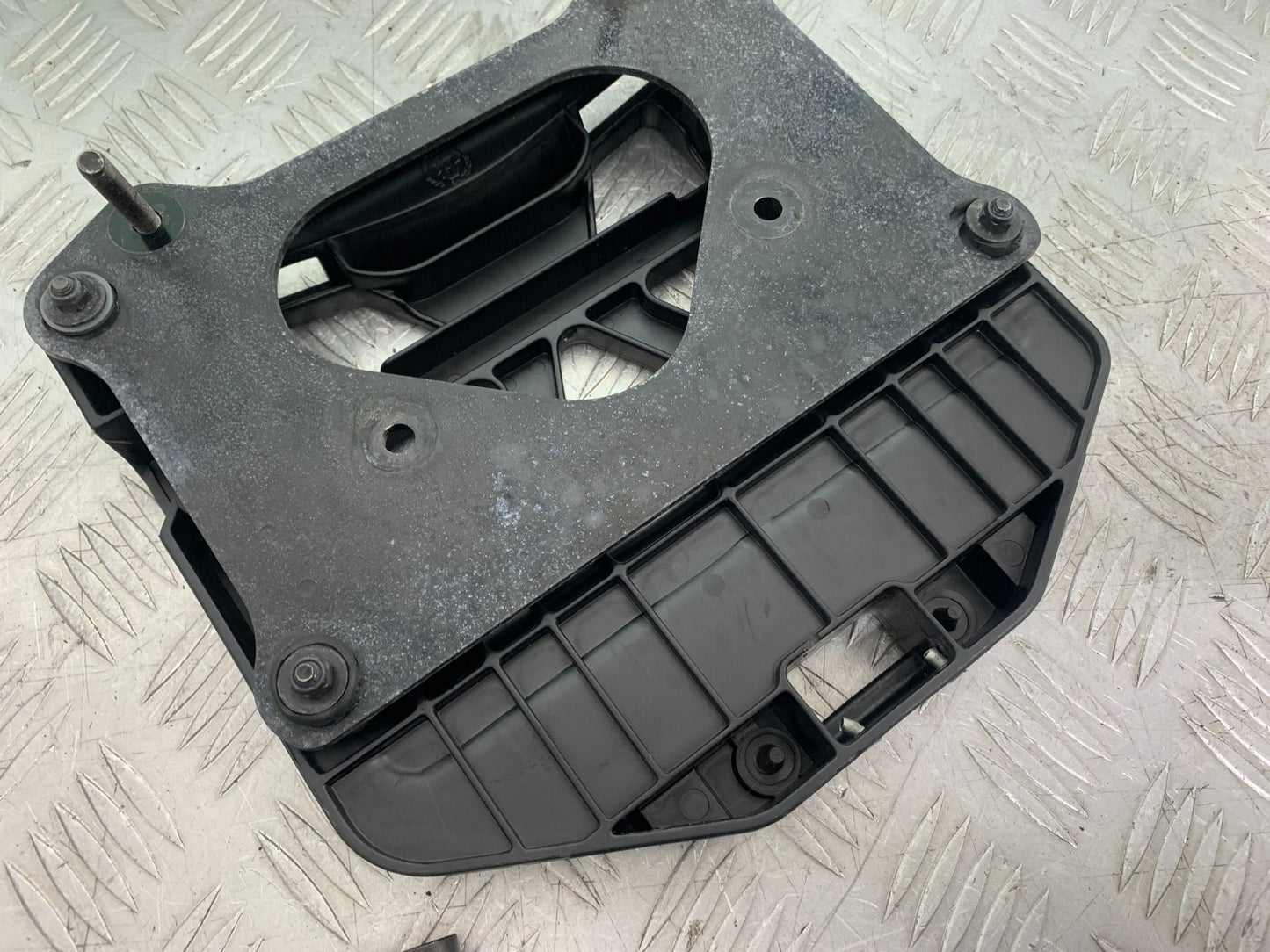 HONDA NT 700 V DEAUVILLE RACK AND PLATE  YEAR 2006-2010 (CMB1298)
