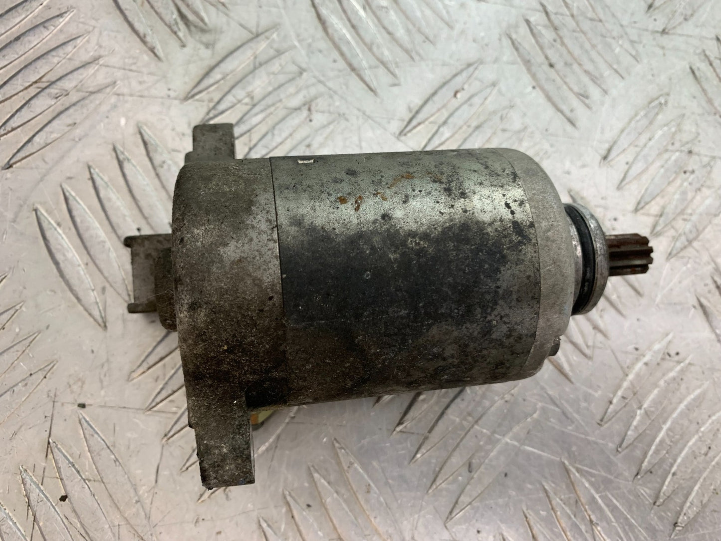 PIAGGIO VESPA GT125 L STARTER MOTOR  YEAR 2003 (CMB1300)