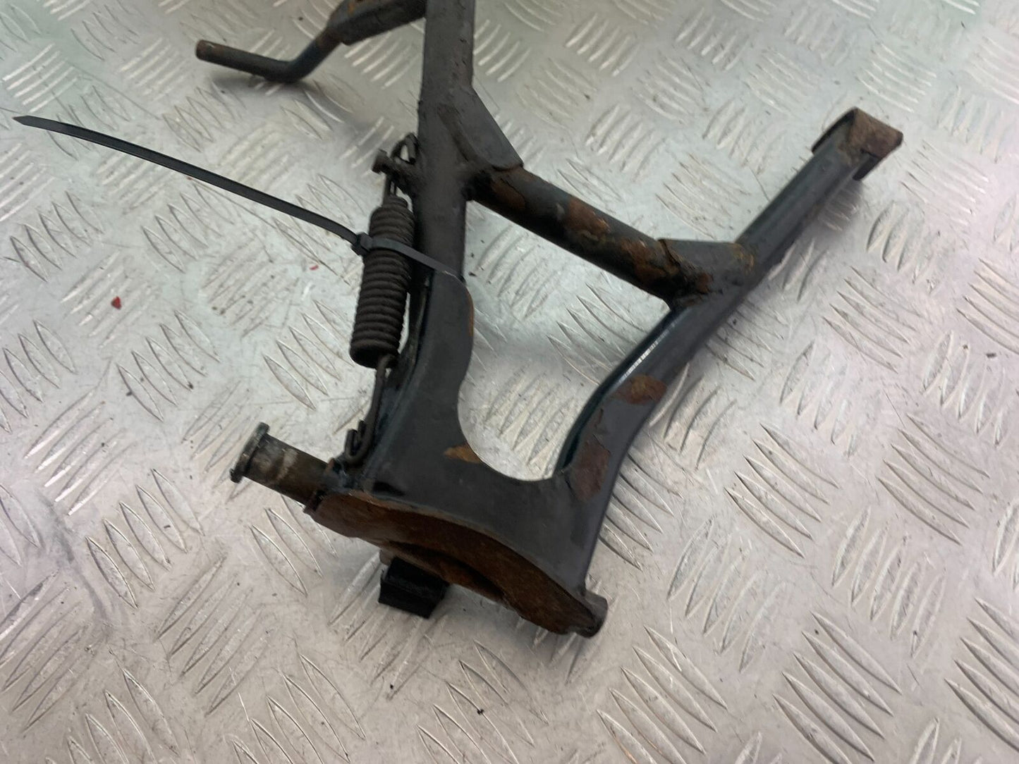 SINNIS TERRAIN 125 CENTER STAND  YEAR 2018 (CMB1123)