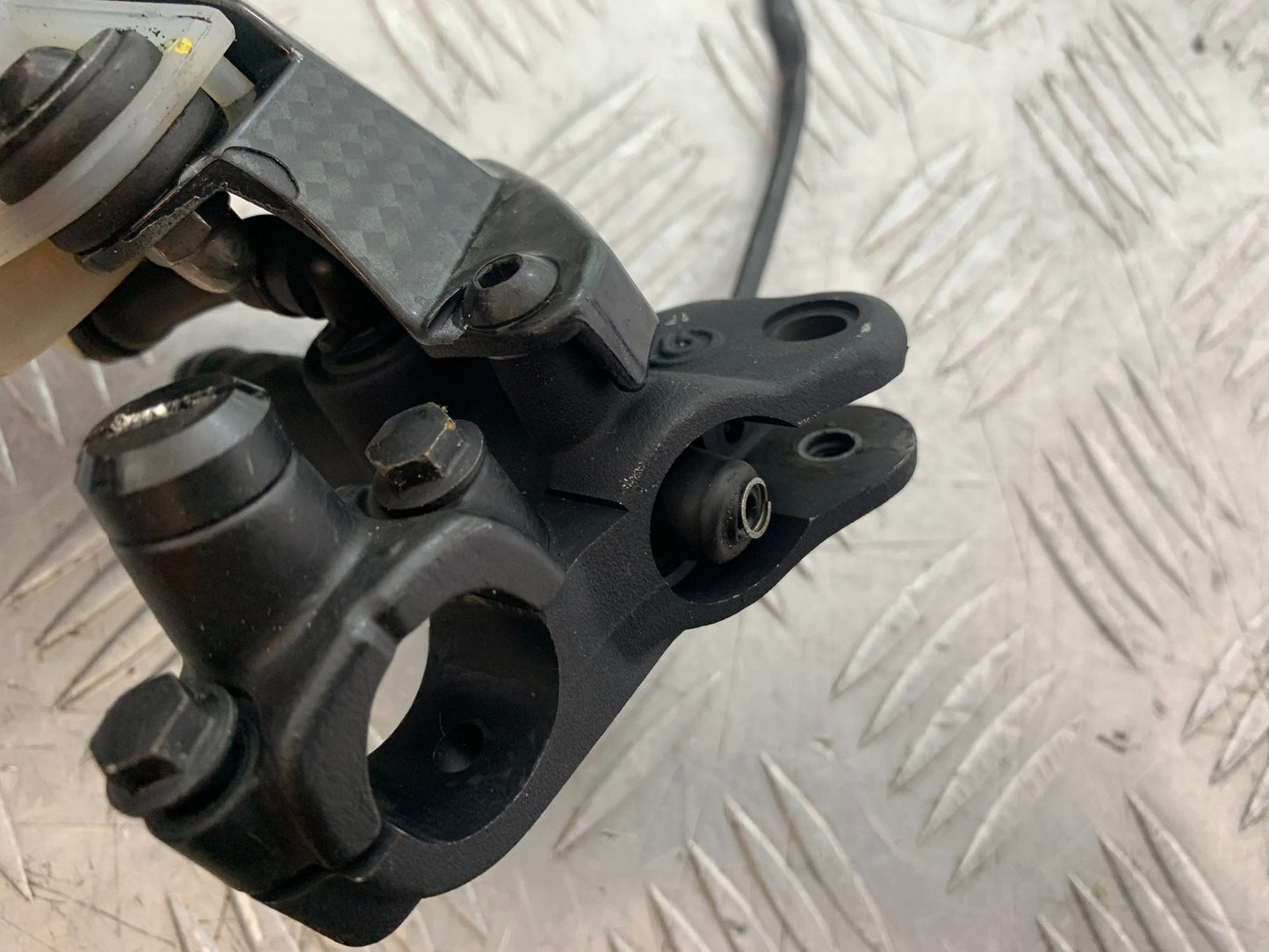 APRILIA TUONO 1000 V4R BRAKE MASTER CYLINDER  YEAR 2011-13  (CMB1316)