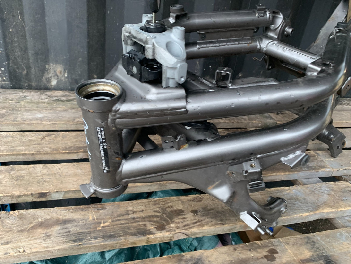 KAWASAKI ER6 N FRAME REG LOG BOOK ( CAT C) YEAR 2012-2017 (CMB1324)