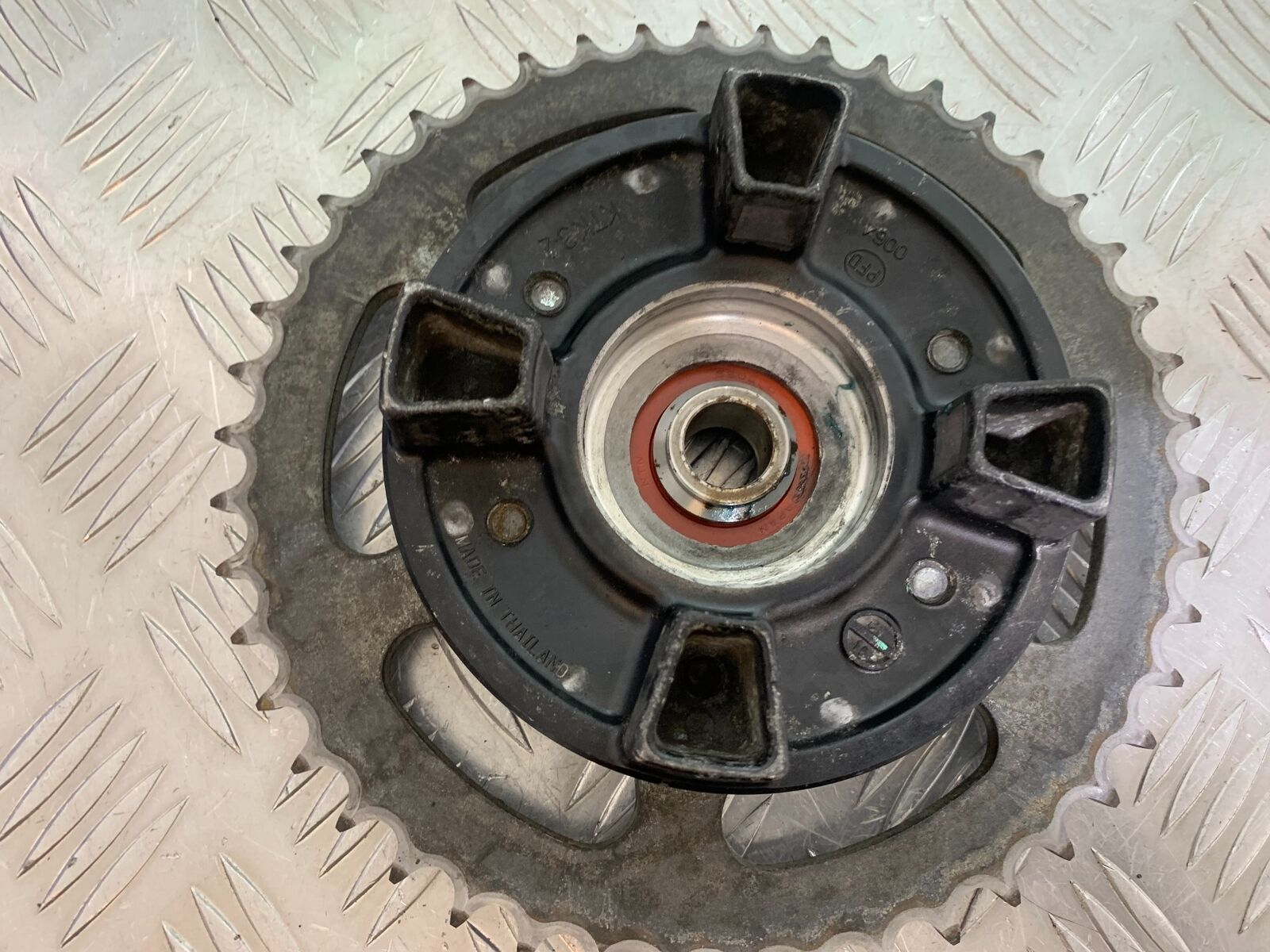 KAWASAKI NINJA 650 SPROCKET CARRIER   YEAR 2017-2019 (CMB1018)