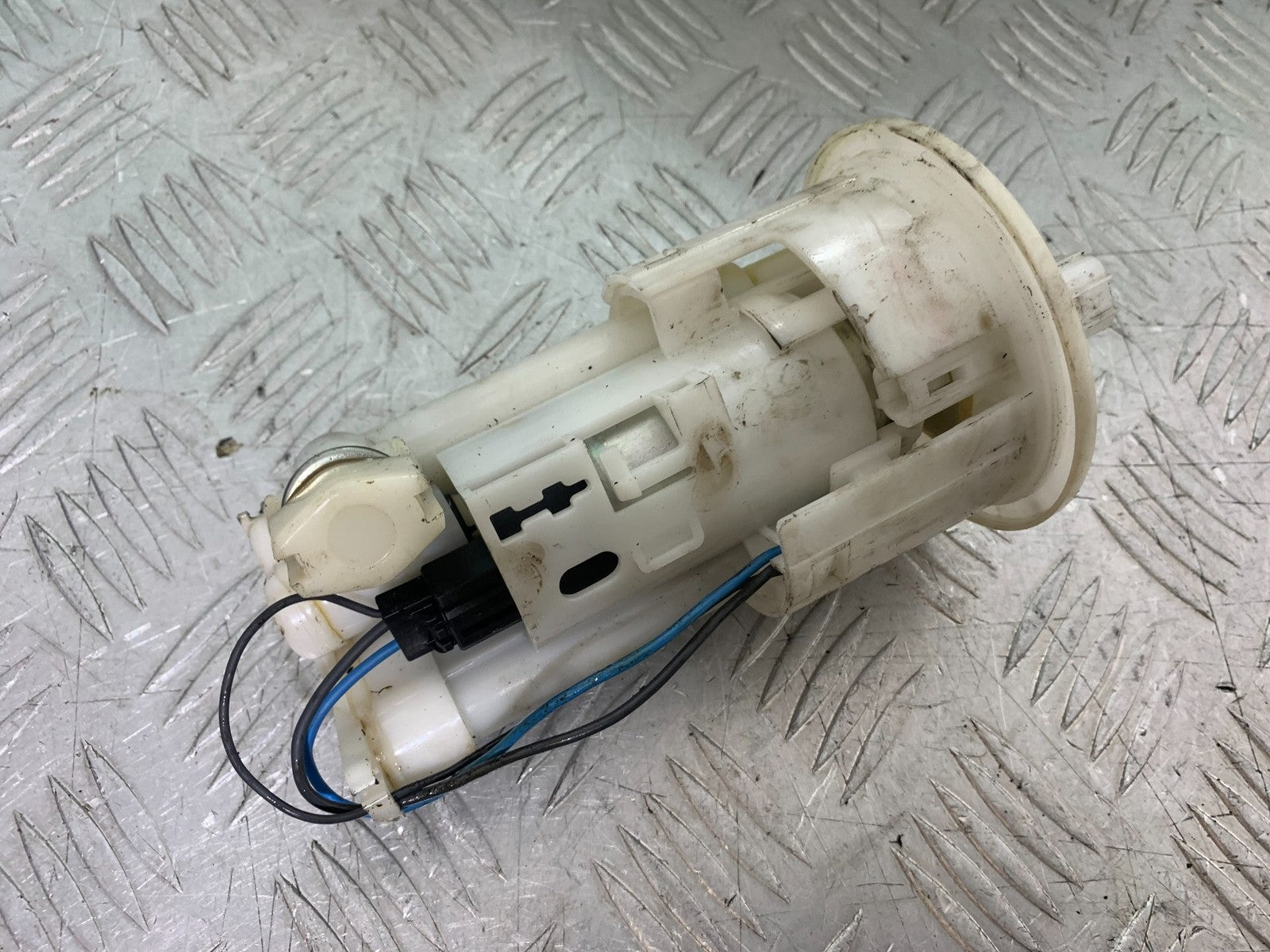 TRIUMPH 1050 SPRINT GT PETROL PUMP   YEAR 2010-2016 (CMB1250)