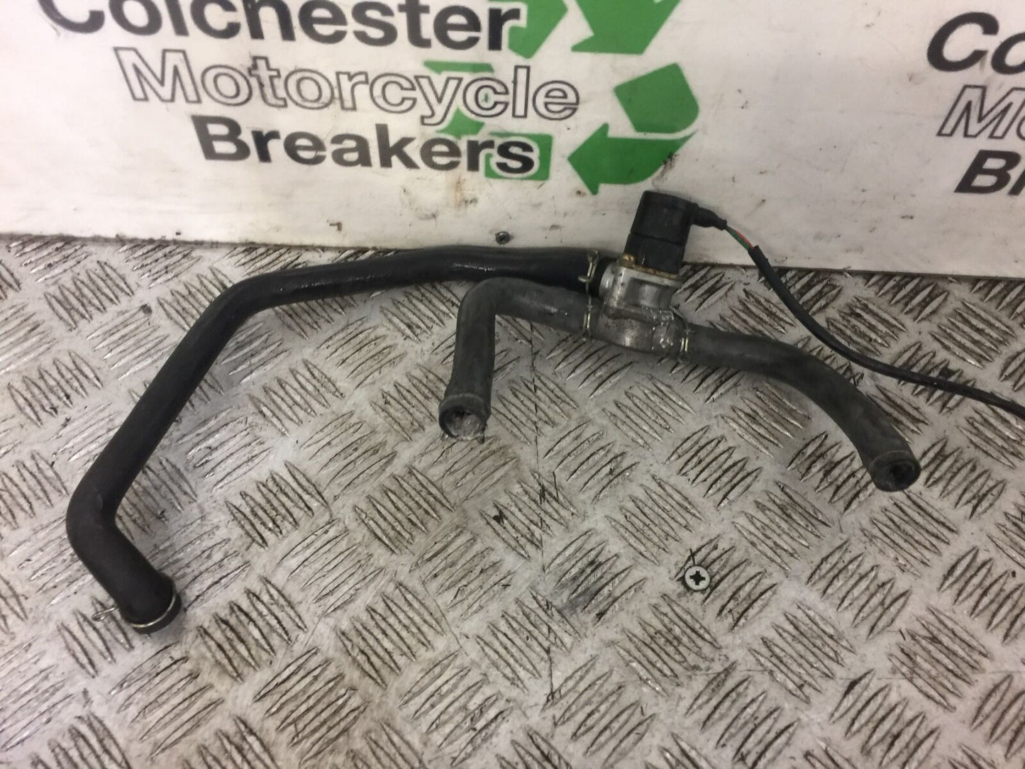 HONDA CBR1100 BLACKBIRD AIR VALVE  YEAR 2001 (STOCK 390)