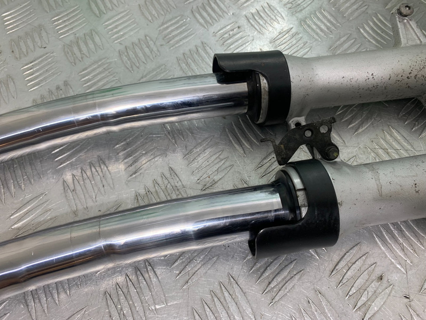 HONDA NT 700 V DEAUVILLE FORKS (BENT)  YEAR 2006-2010 (CMB1298)