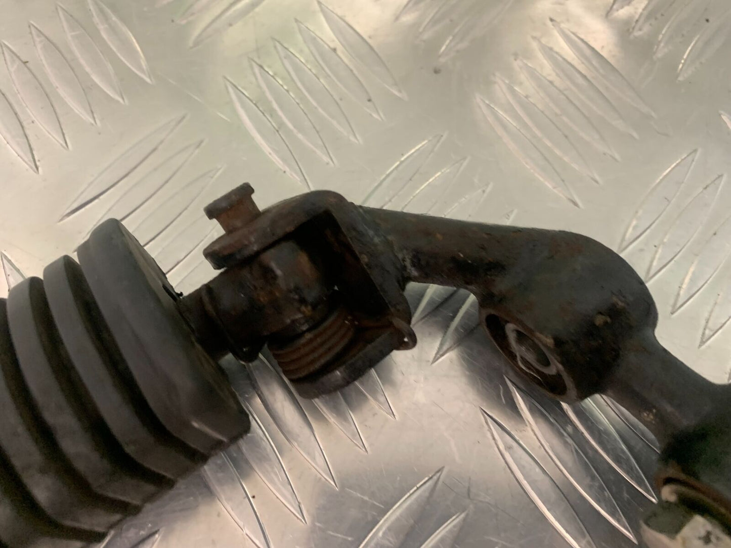 SUZUKI GS750 E GS 750E FRONT LEFT FOOTPEG   YEAR 1979  (STOCK 959)
