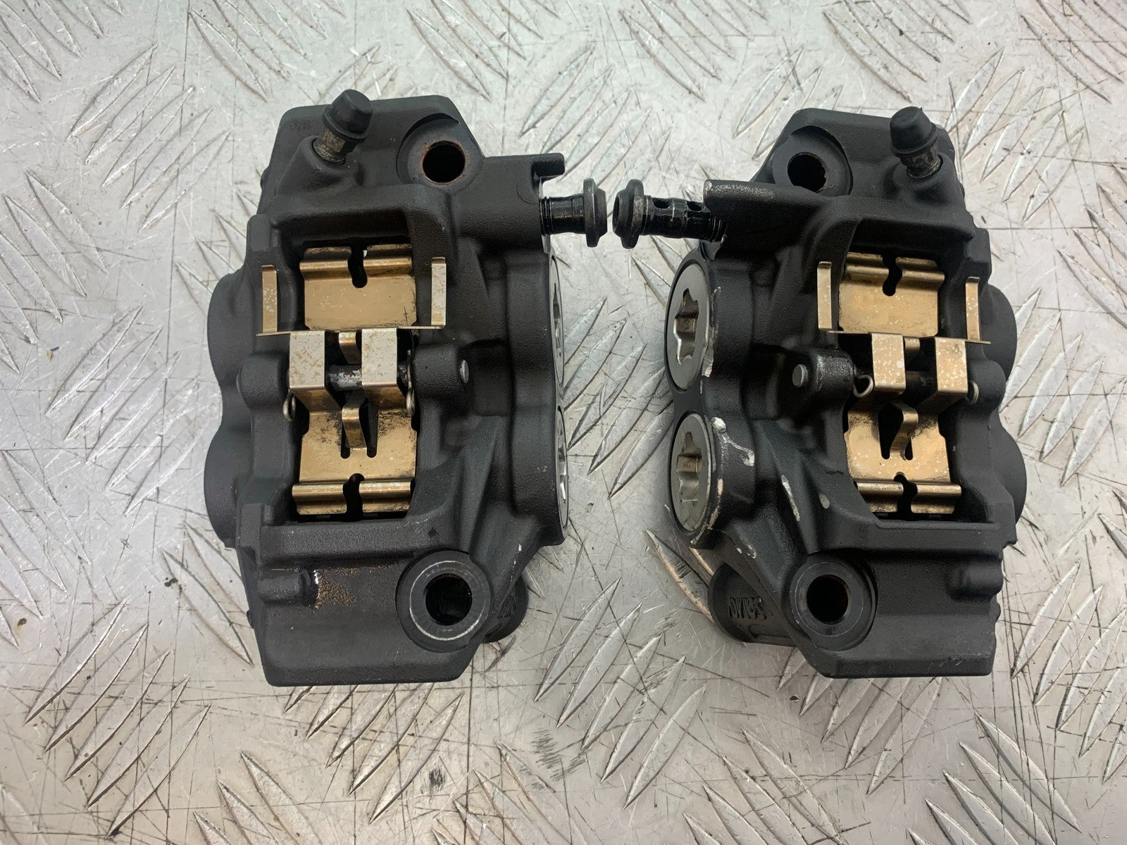 YAMAHA XSR900 XSR 900 FRONT BRAKE CALIPERS  YEAR 2022-2024 (CMB1215)