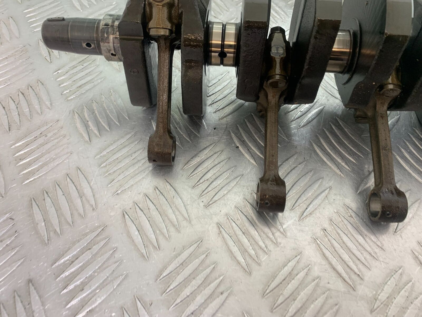 KAWASAKI ZX9R ZX9 C CRANKSHAFT  YEAR 1998-99 (STOCK 903)