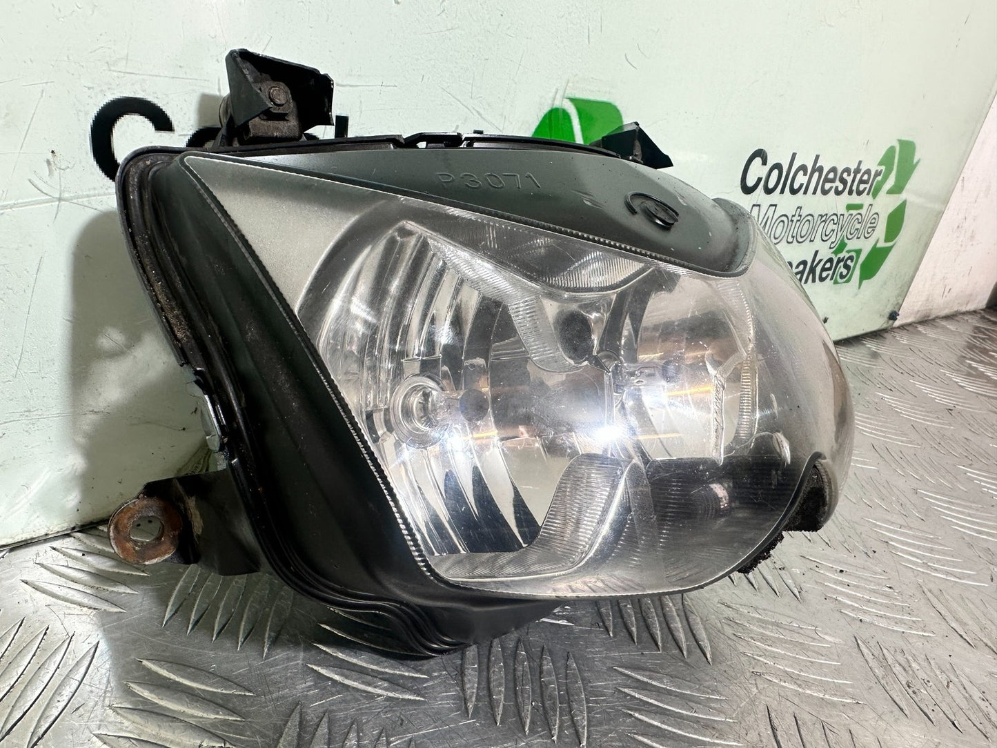KAWASAKI ER6 F ER6F HEADLIGHT HEADLAMP YEAR 2005-2008 (CMB1178)