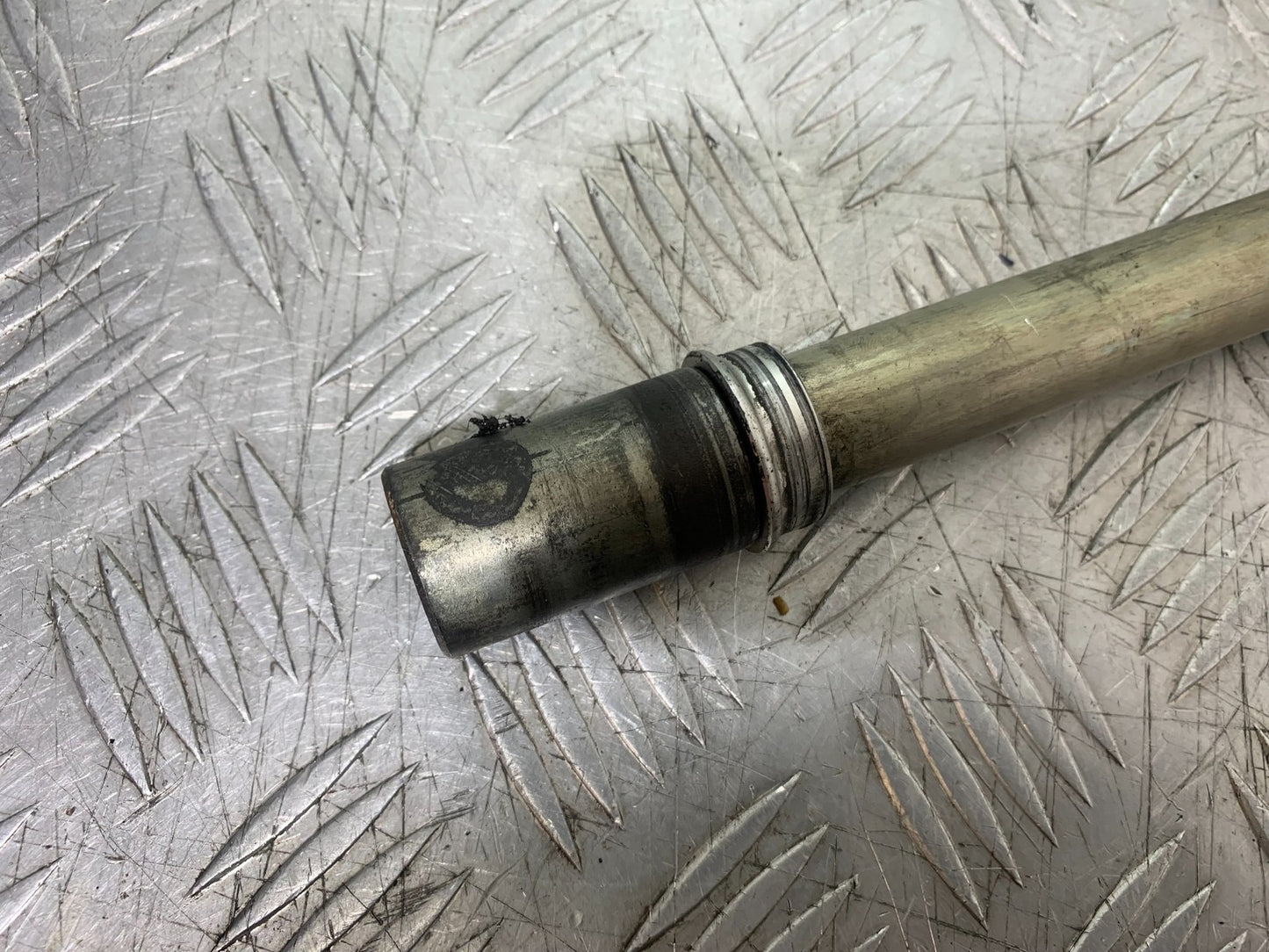 SUZUKI DL1000 V-STROM FRONT WHEEL SPINDLE YEAR 2014-2019 (CMB1325)