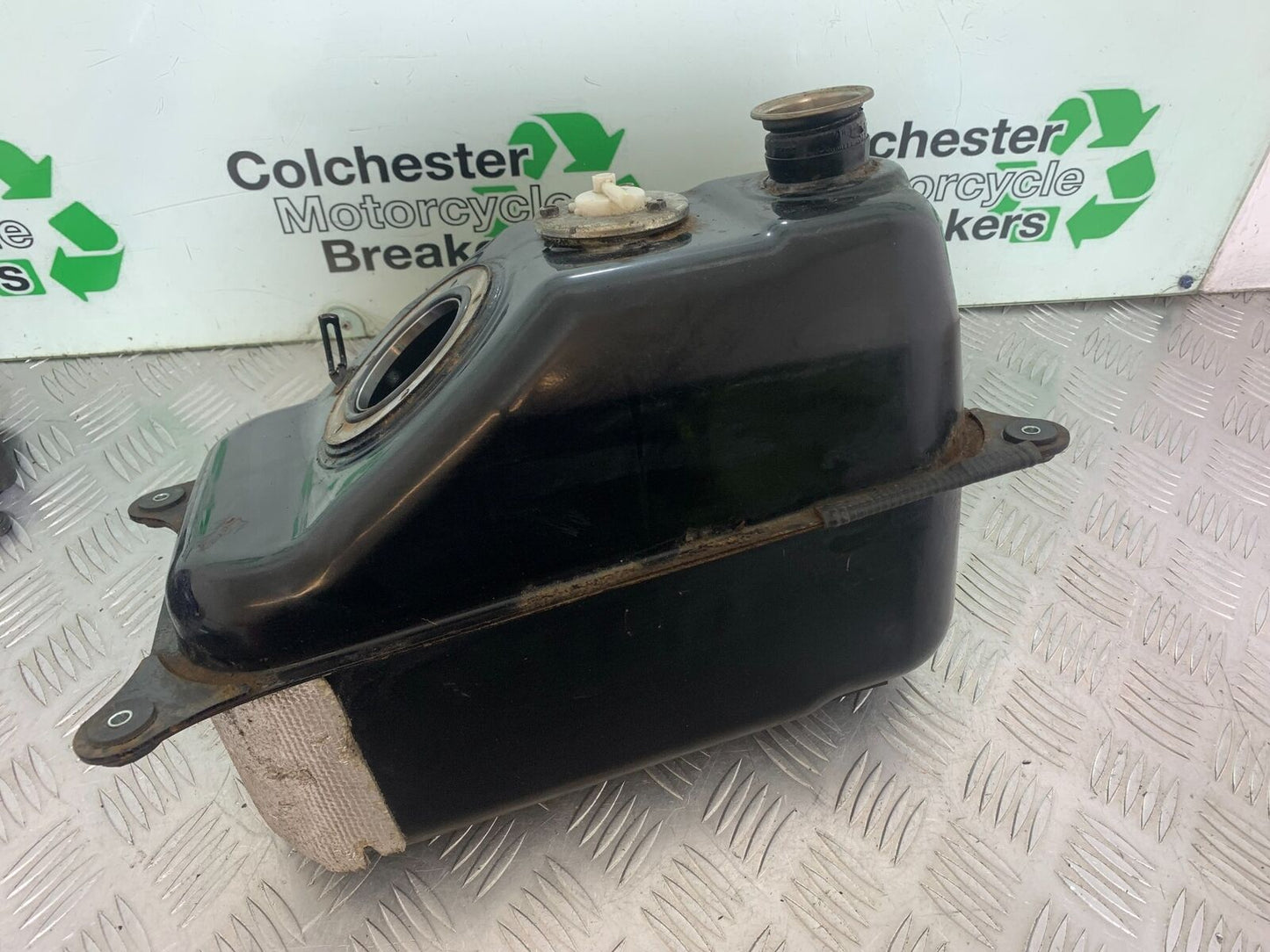 SUZUKI AN400 AN 400 BURGMAN PETROL TANK  YEAR 2017-2024 (CMB1118)