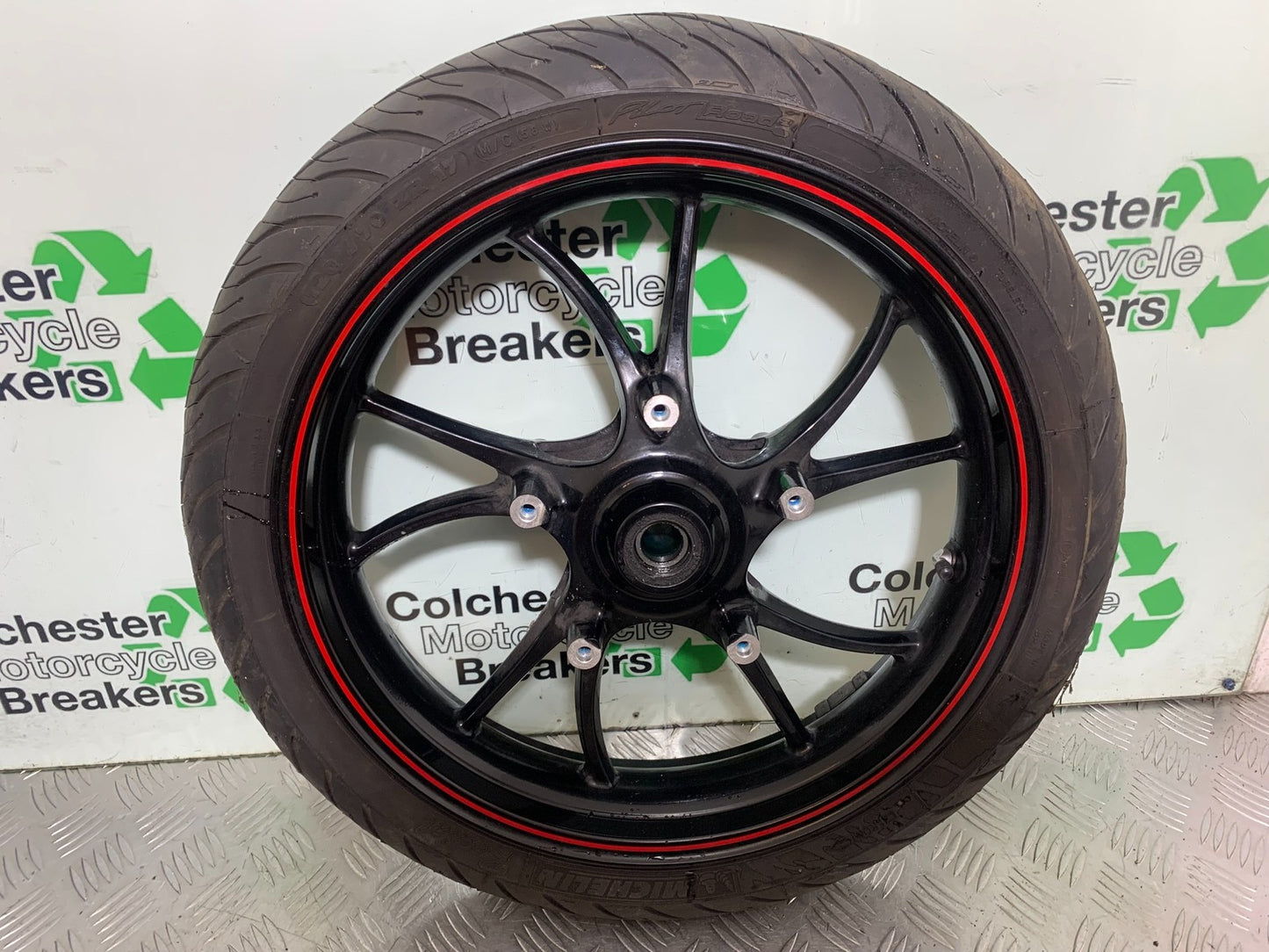 TRIUMPH SPEED TRIPLE R 1050 FRONT WHEEL   2009 (CMB1183)