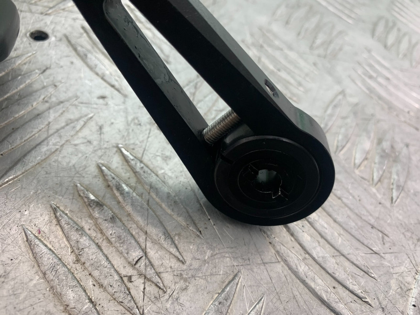 TRIUMPH 675 STREET TRIPLE R MIRRORS  YEAR 2013 - 2016 (CMB1221)