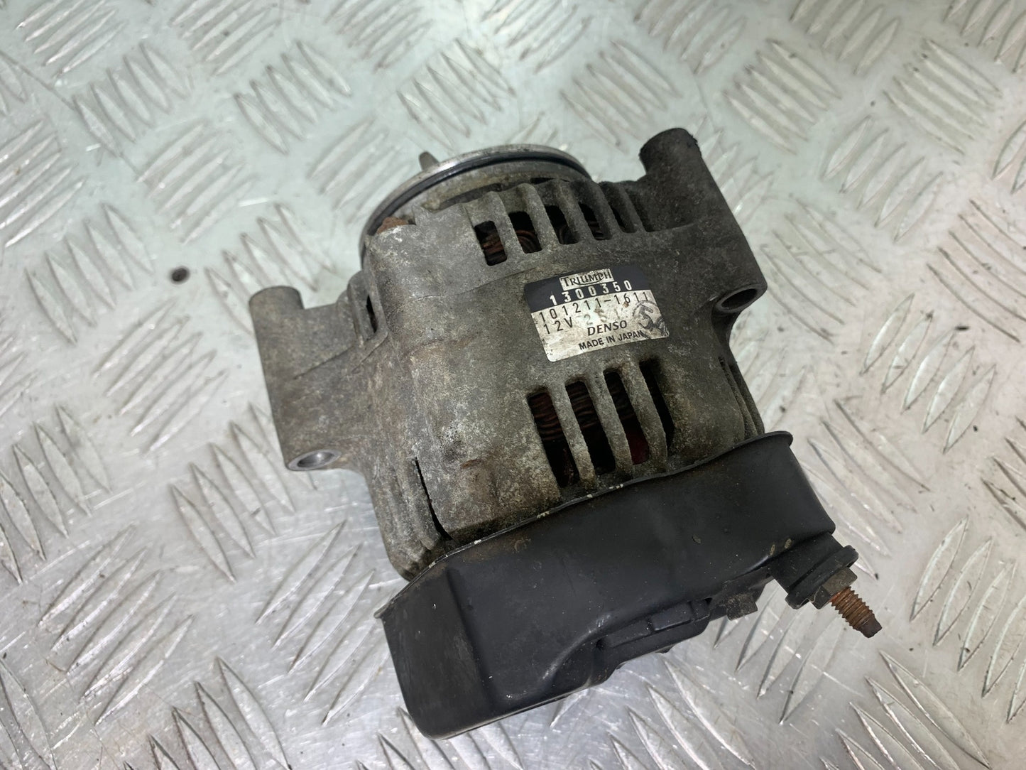 TRIUMPH T509 SPEED TRIPLE ALTERNATOR  YEAR 1997-1998 (CMB1144)