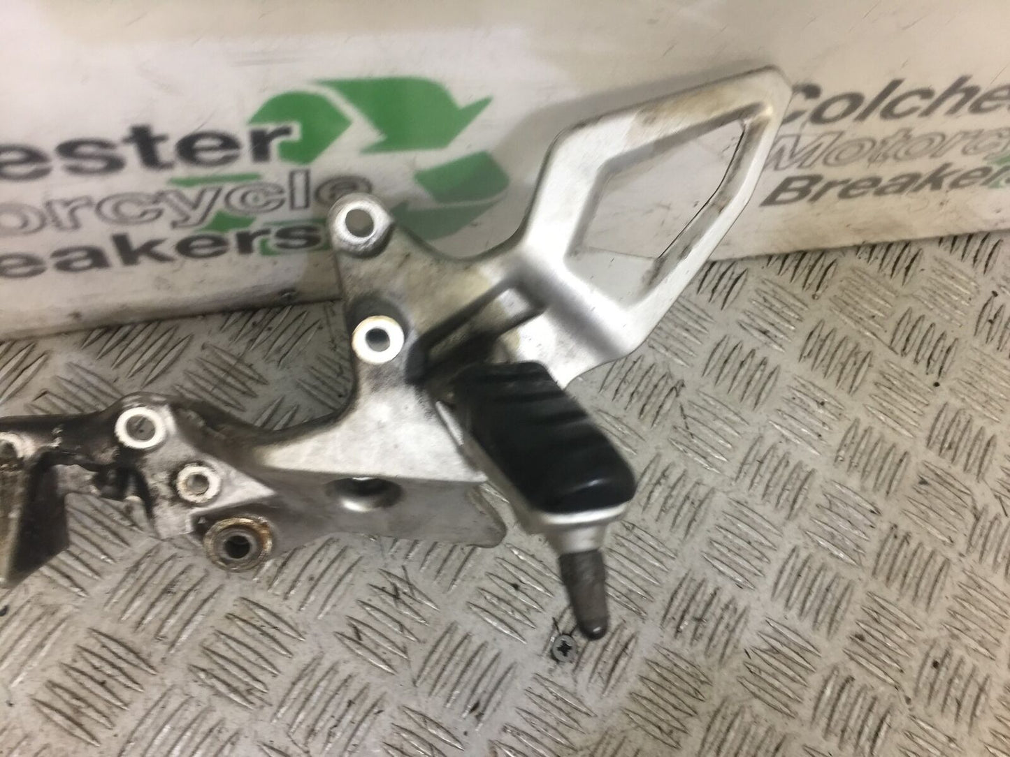 BMW F800 GT FRONT LEFT HANGER YEAR 2013-2017 (STOCK 619)