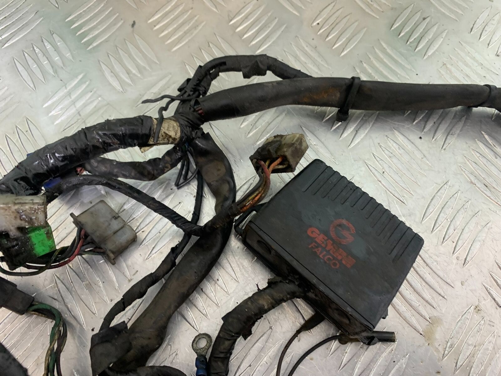 YAMAHA FJ1100 FJ 1100 WIRING LOOM   YEAR 1984-1985 (CMB1101)