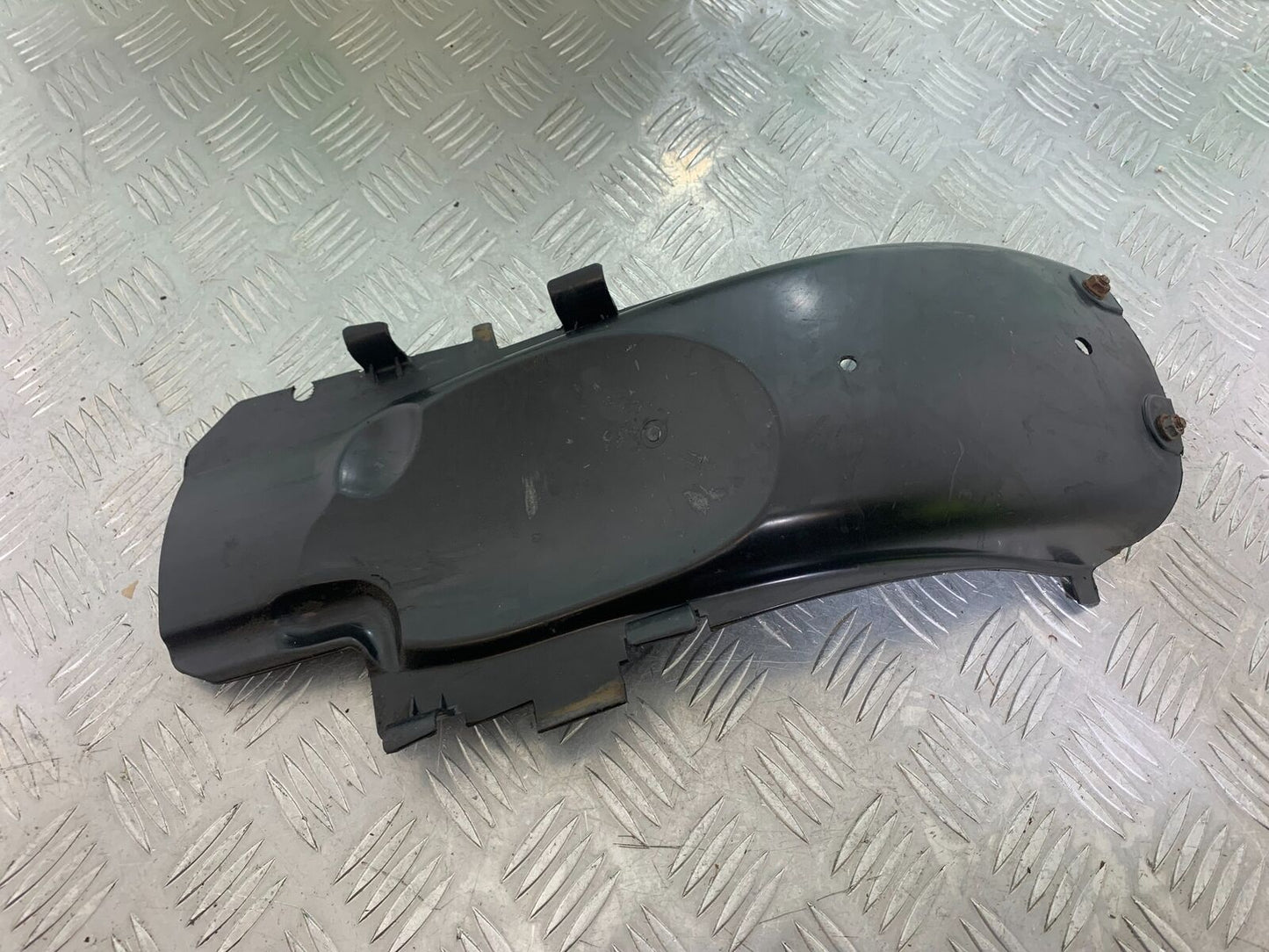 MUTT GT-SS 125 INNER MUDGUARD   YEAR 2020- 2024 (CMB1085)