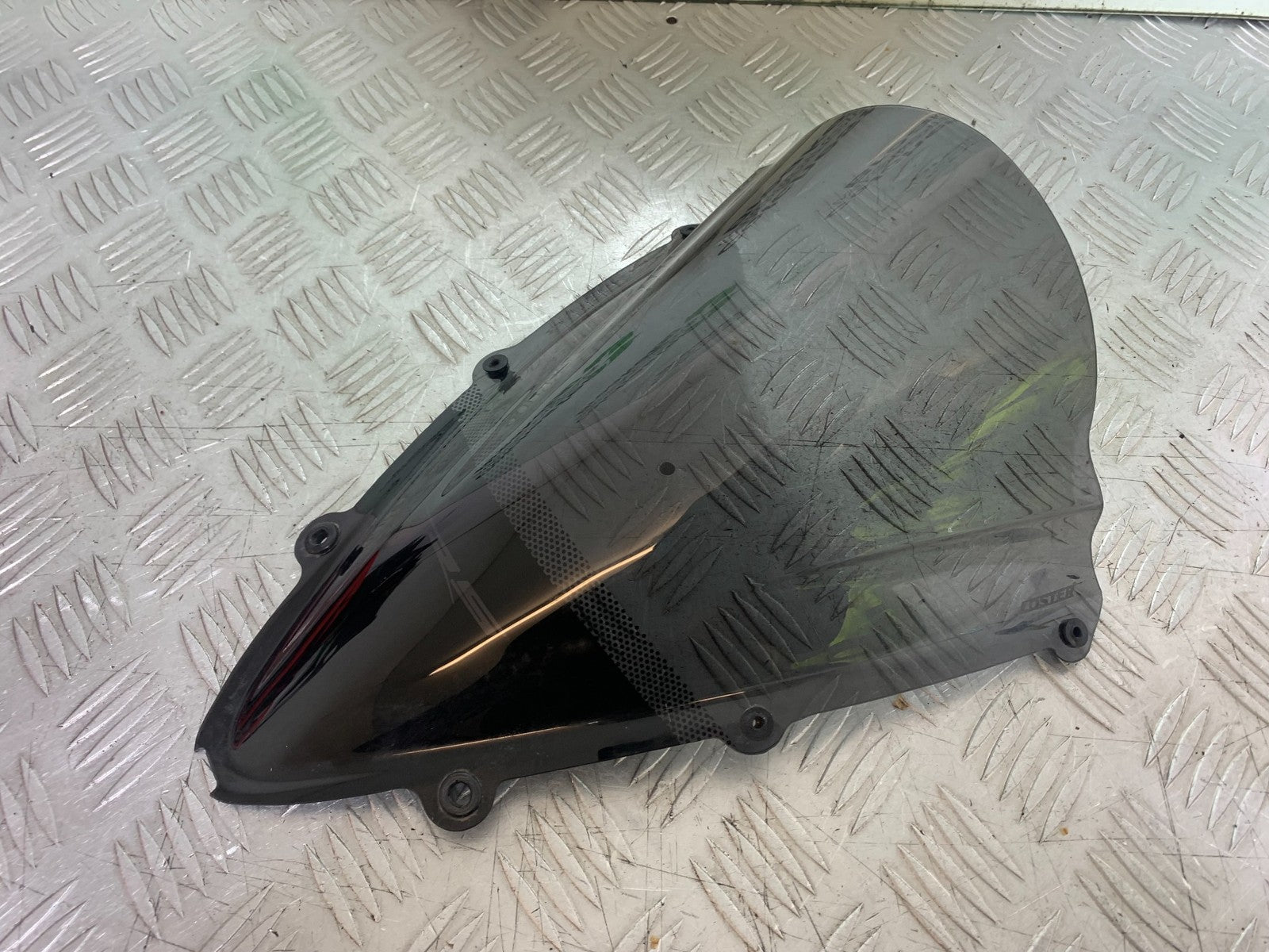 APRILIA RSV4 FACTORY SCREEN  YEAR 2009-2012 (CMB1224)