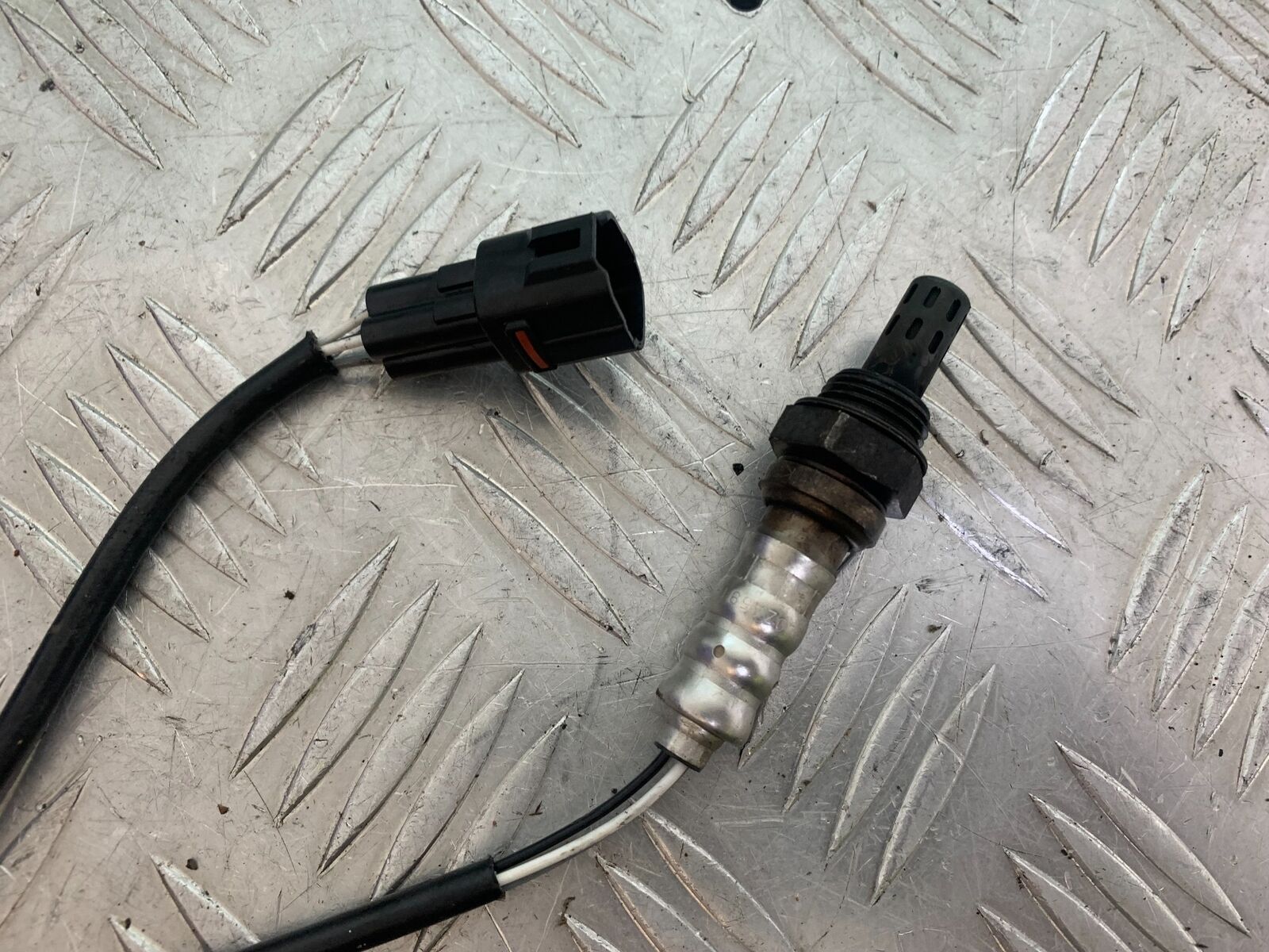 KTM 990 SUPERMOTO T OXYGEN SENSOR  YEAR 2010-2011  (CMB1127)