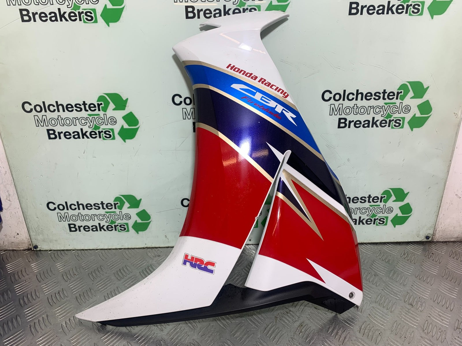 HONDA CBR1000 rr FIREBLADE LEFT FAIRING PANEL   YEAR 2012-2016 (CMB1198)