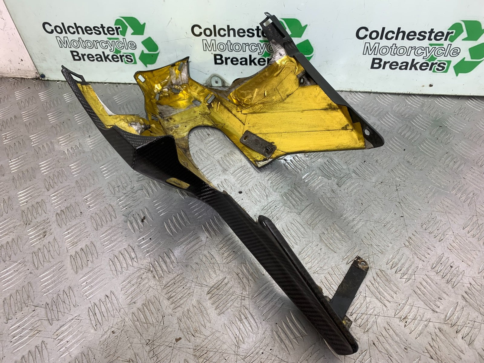 HONDA CBR1000 RR CBR1000RR FIREBLADE CARBON FIBRE BELLYPAN 2008-2011 (CMB1179)