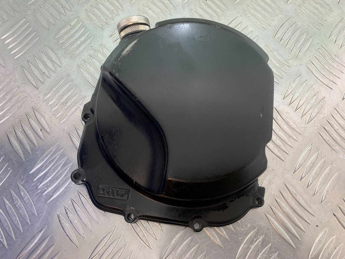 YAMAHA FZS600 FAZER 600 CLUTCH COVER  YEAR 1998-2001 (STOCK 958)