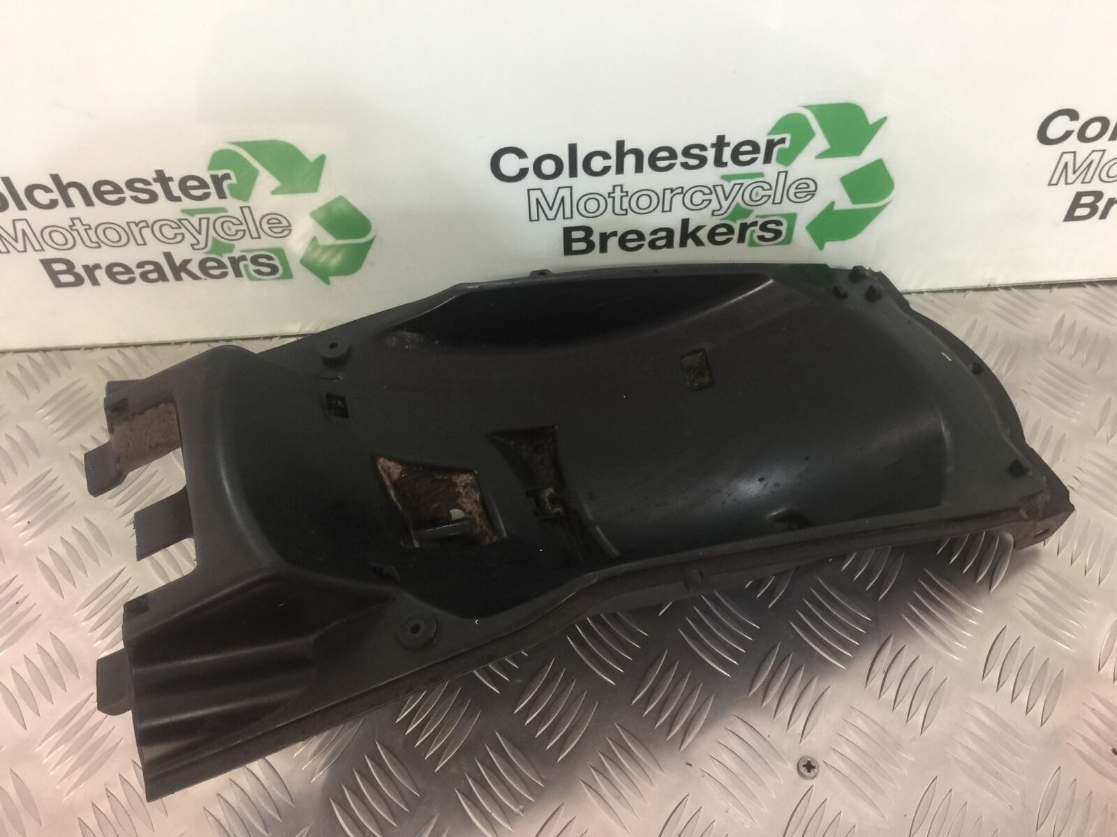 HONDA CBF500 CBF 500 UNDERTRAY  YEAR 2004-08 (STOCK 917)