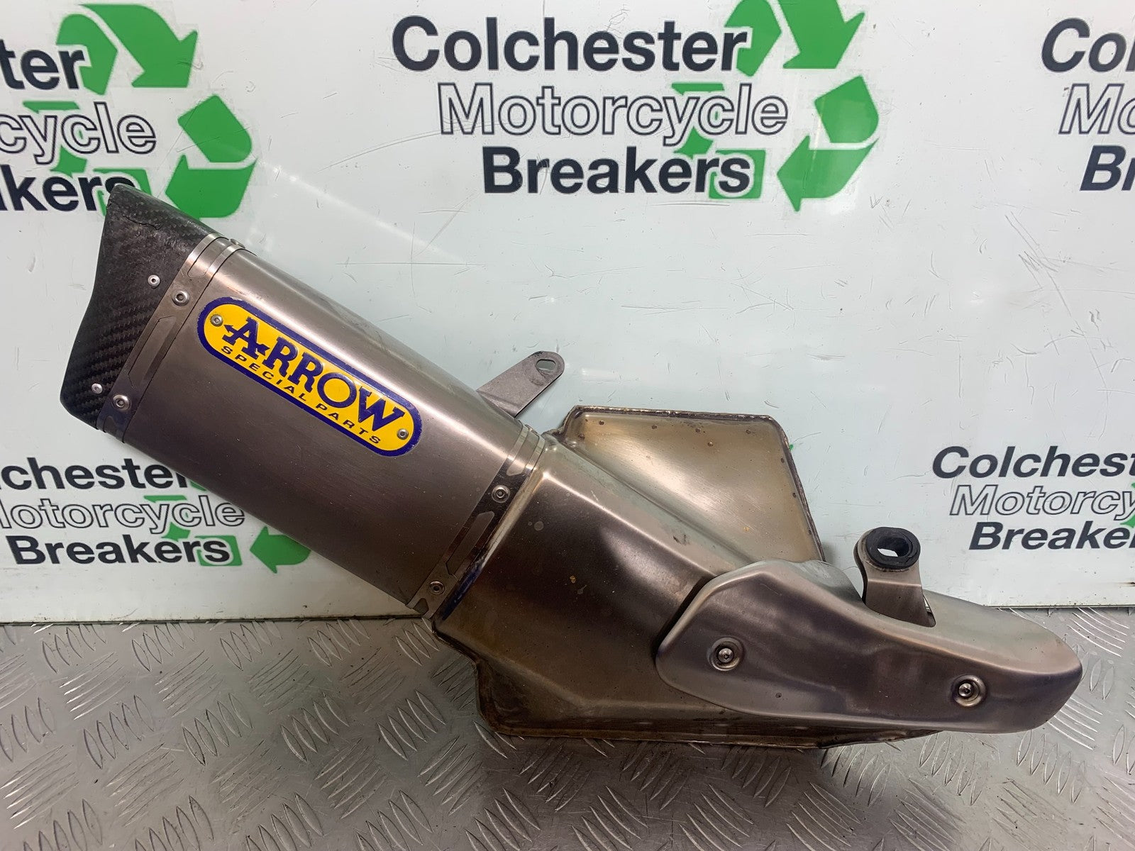TRIUMPH 675 STREET TRIPLE ARROW SILENCER   2013-2016 (CMB1186)