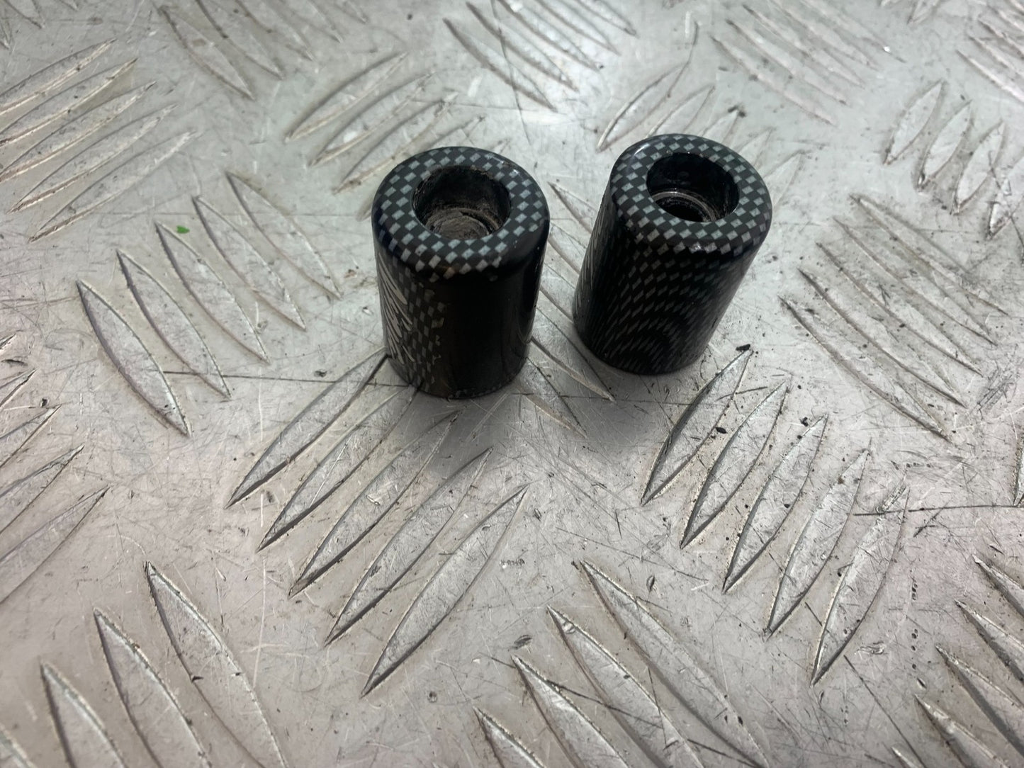KAWASAKI ZX9R ZX9 E1 BAR END WEIGHTS    YEAR 2000-01 (CMB1171)