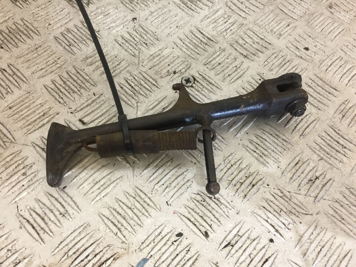 HONDA CB1 CB-1 CB 1 400 SIDE STAND   YEAR 1989-1990 (STOCK 739)