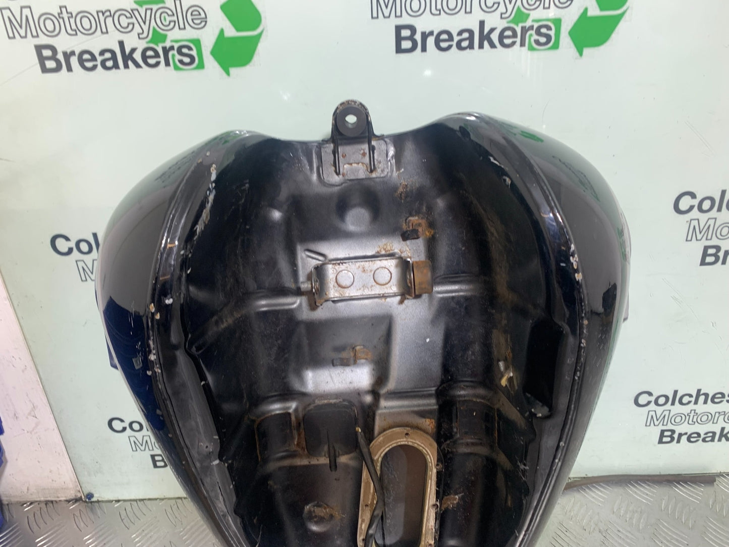 KAWASAKI VN1500 CLASSIC PETROL TANK  YEAR 1999 -2006 (CMB1166)