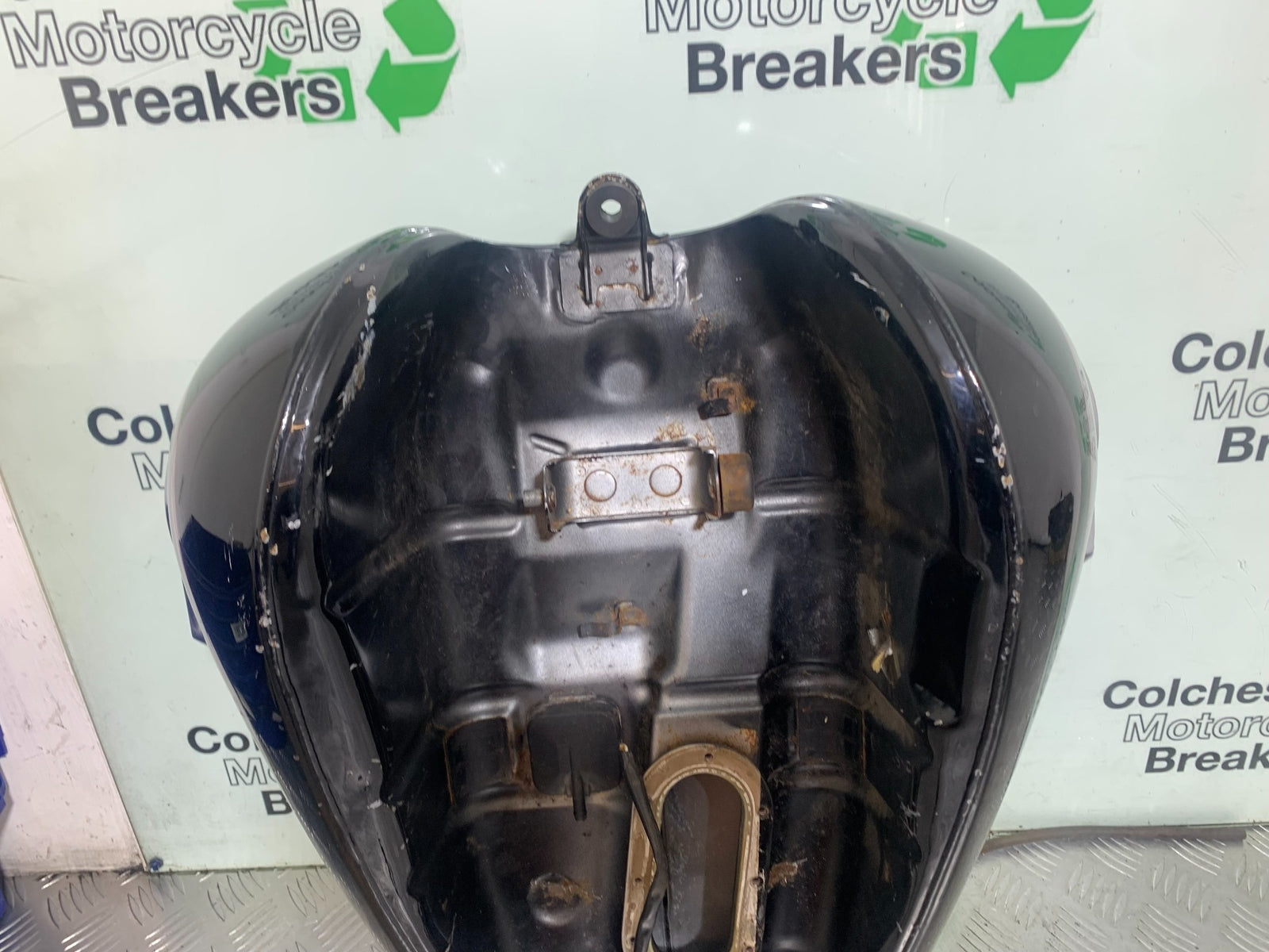KAWASAKI VN1500 CLASSIC PETROL TANK  YEAR 1999 -2006 (CMB1166)