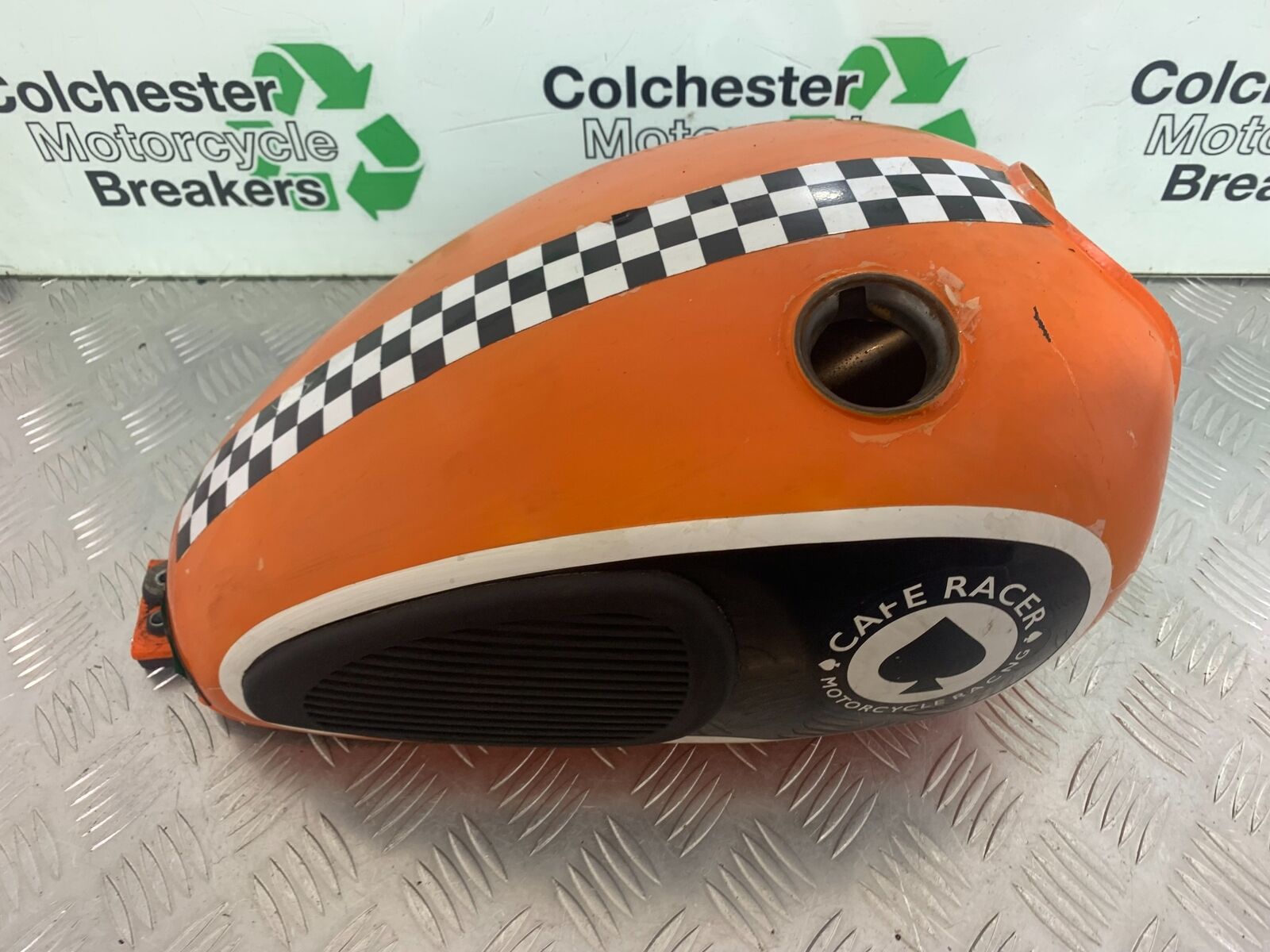 HERALD CLASSIC 125 PETROL TANK   YEAR 2014 (CMB1058)