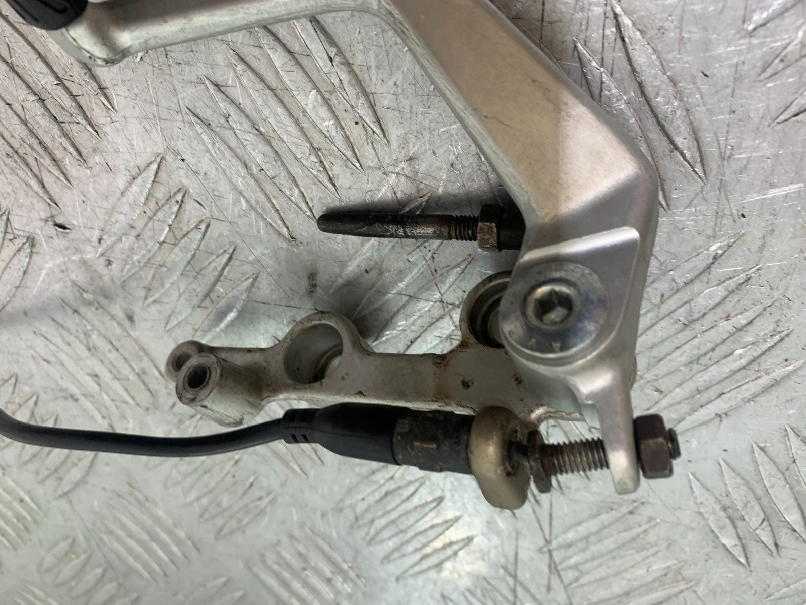 DUCATI 848 BRAKE PEDAL AND BRACKET YEAR 2008-2010 (CMB1323)