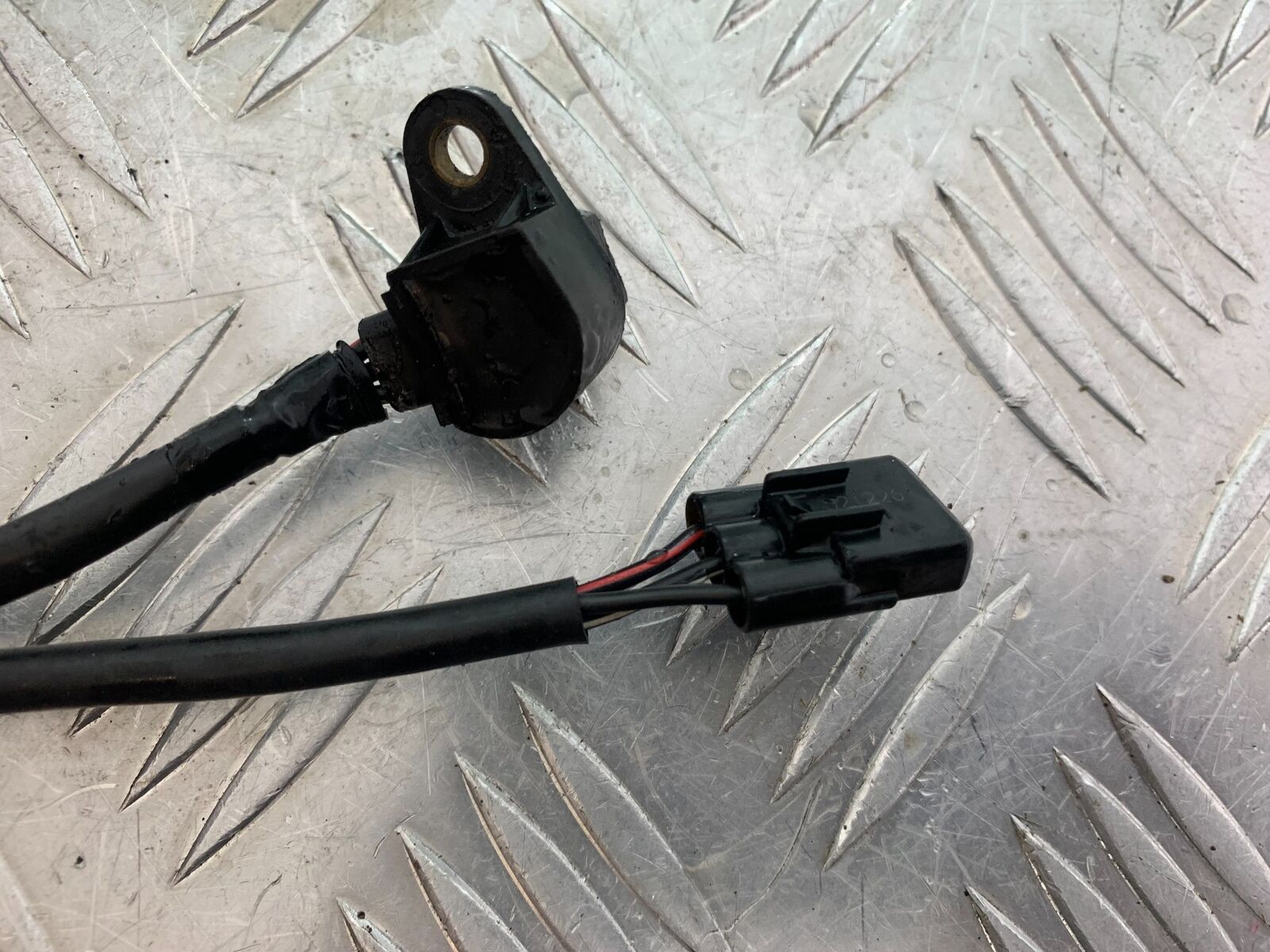 SUZUKI SV1000 SV 1000 K4 SPEEDO SENSOR   YEAR 2003-2007 (CMB1042)