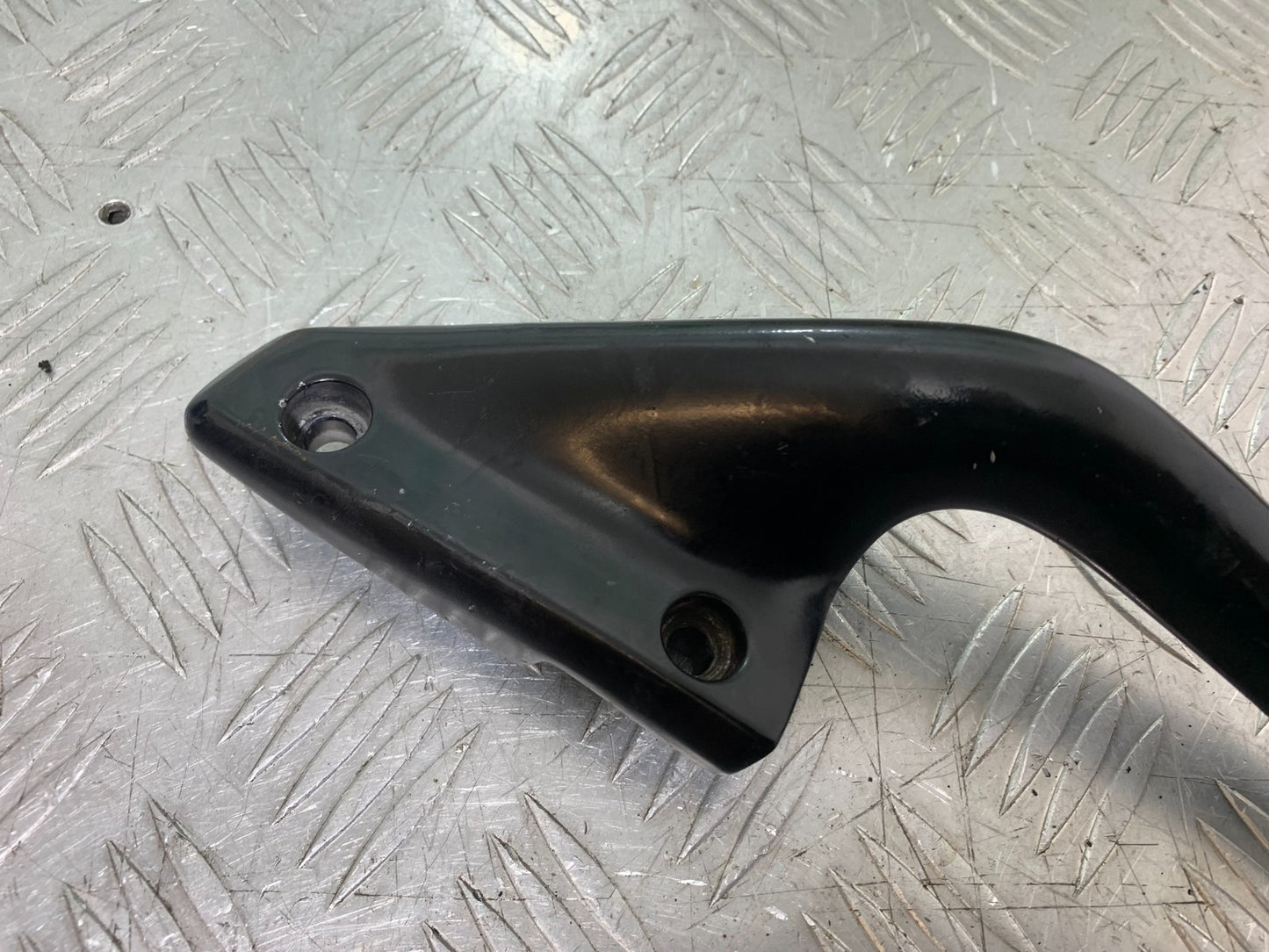 HONDA CBF600 CBF 600 RIGHT REAR GRAB RAIL YEAR 2004 -07 (CMB1247)