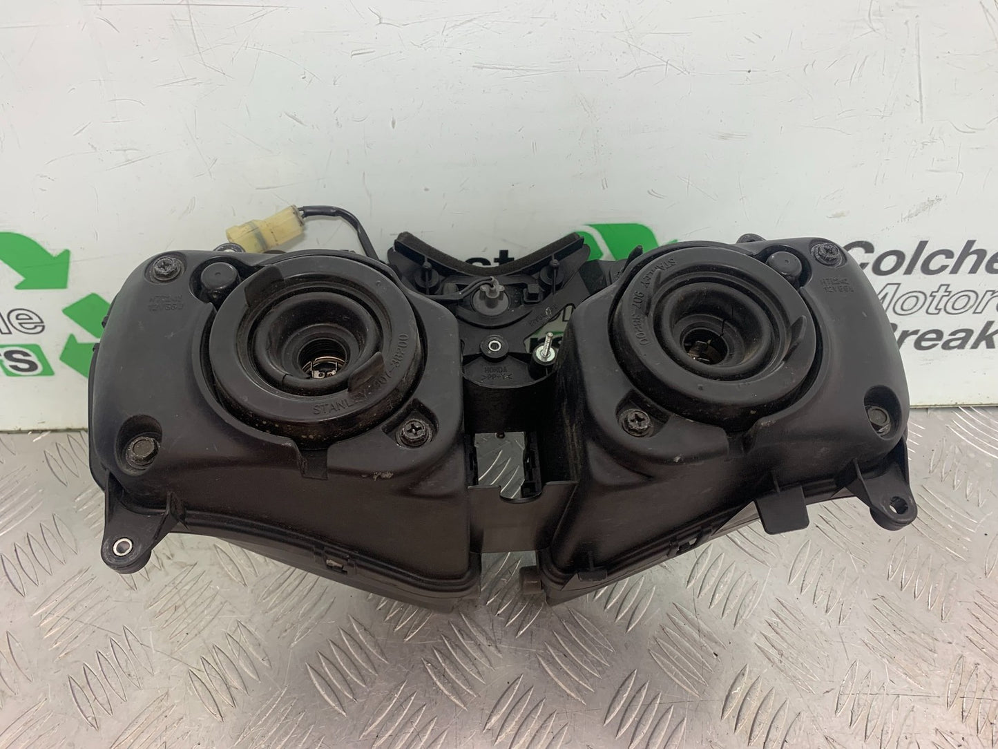 HONDA CBR1000 rr FIREBLADE HEADLIGHT  YEAR 2006 (CMB1220)